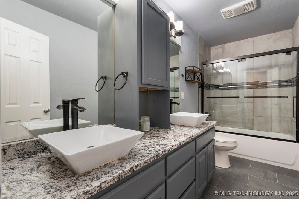 4217 S Palm Avenue Property Photo 33