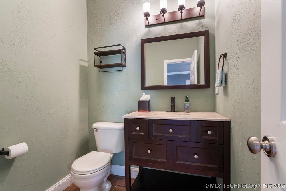 4217 S Palm Avenue Property Photo 41