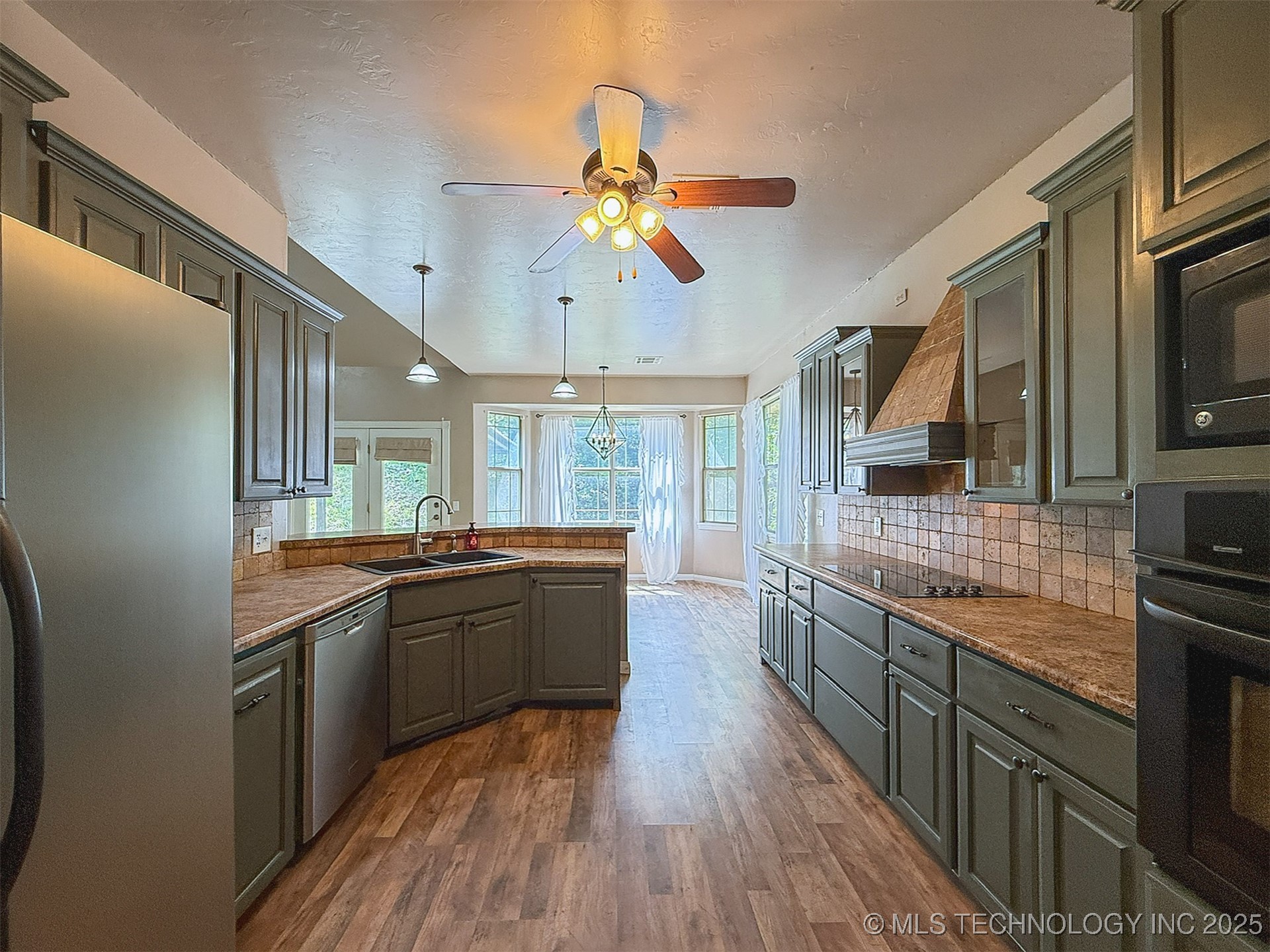 17290 County Road 3548 Property Photo 11