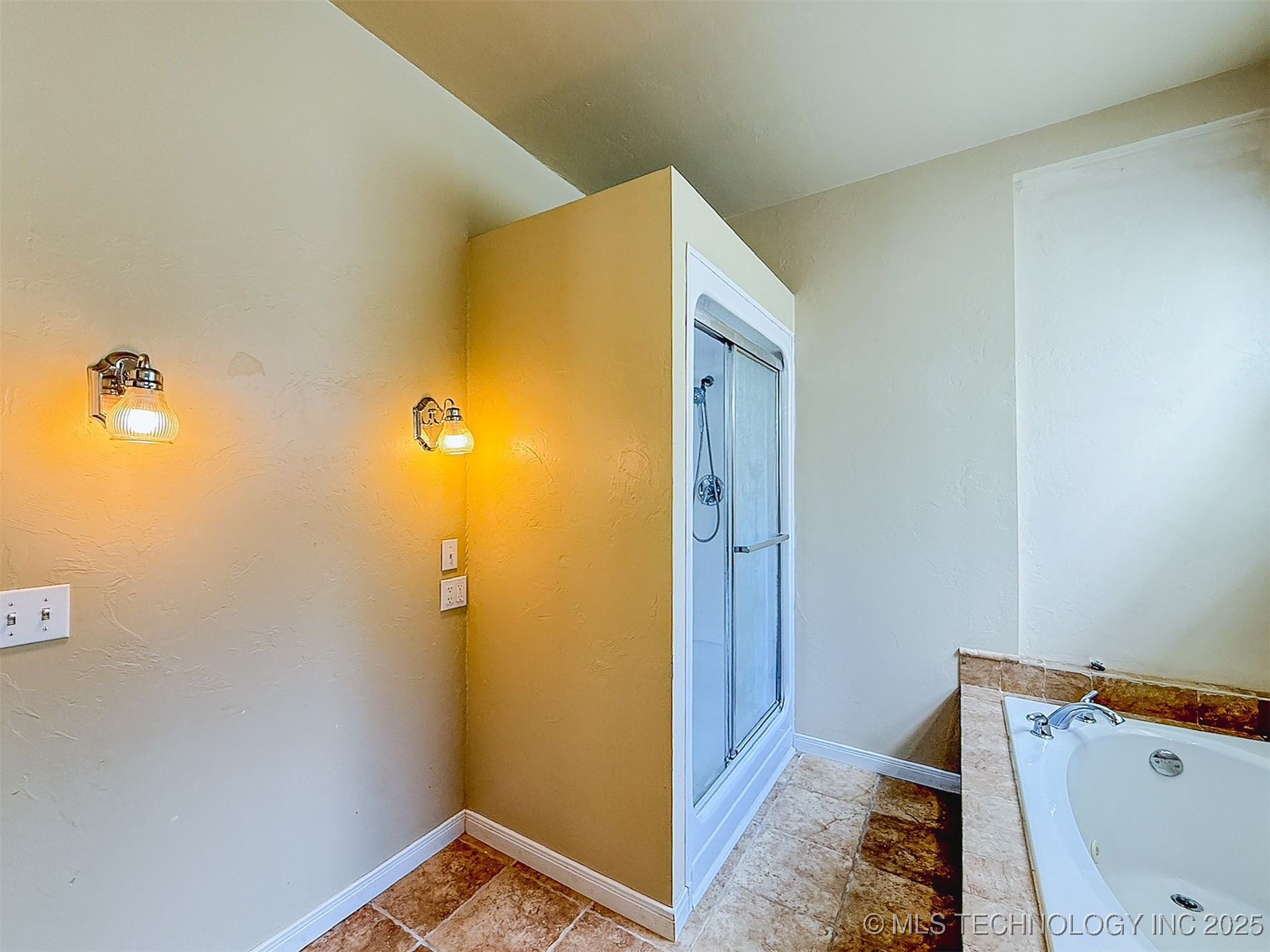 17290 County Road 3548 Property Photo 24