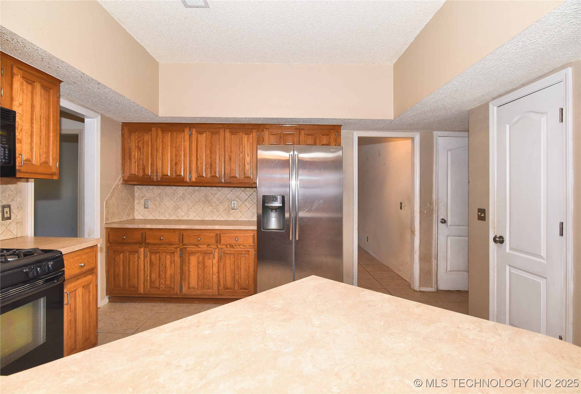 301 N Magnolia Avenue Property Photo 7