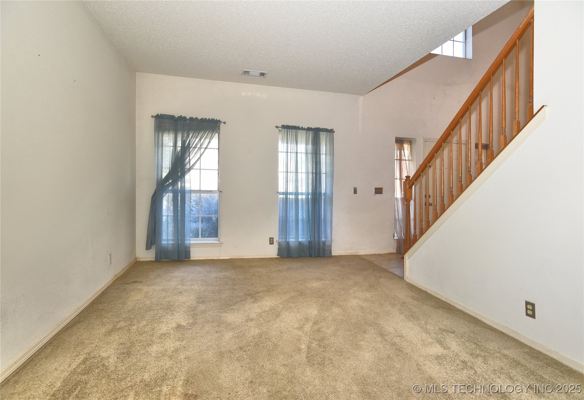 301 N Magnolia Avenue Property Photo 12