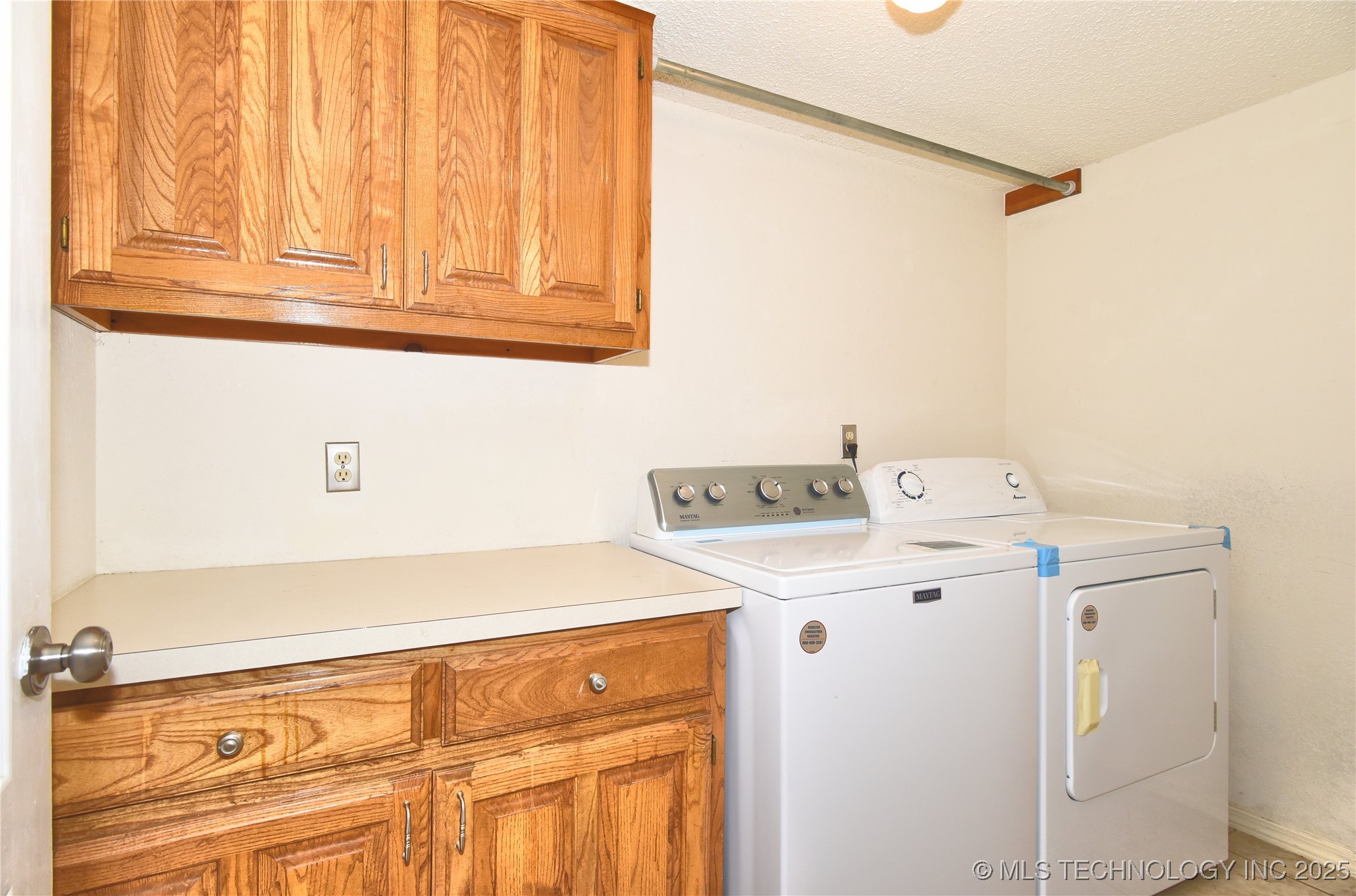 301 N Magnolia Avenue Property Photo 14