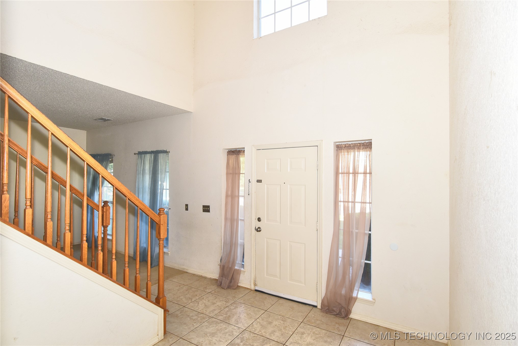 301 N Magnolia Avenue Property Photo 17