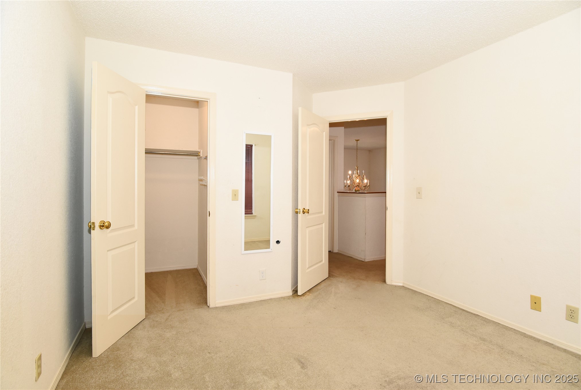 301 N Magnolia Avenue Property Photo 19