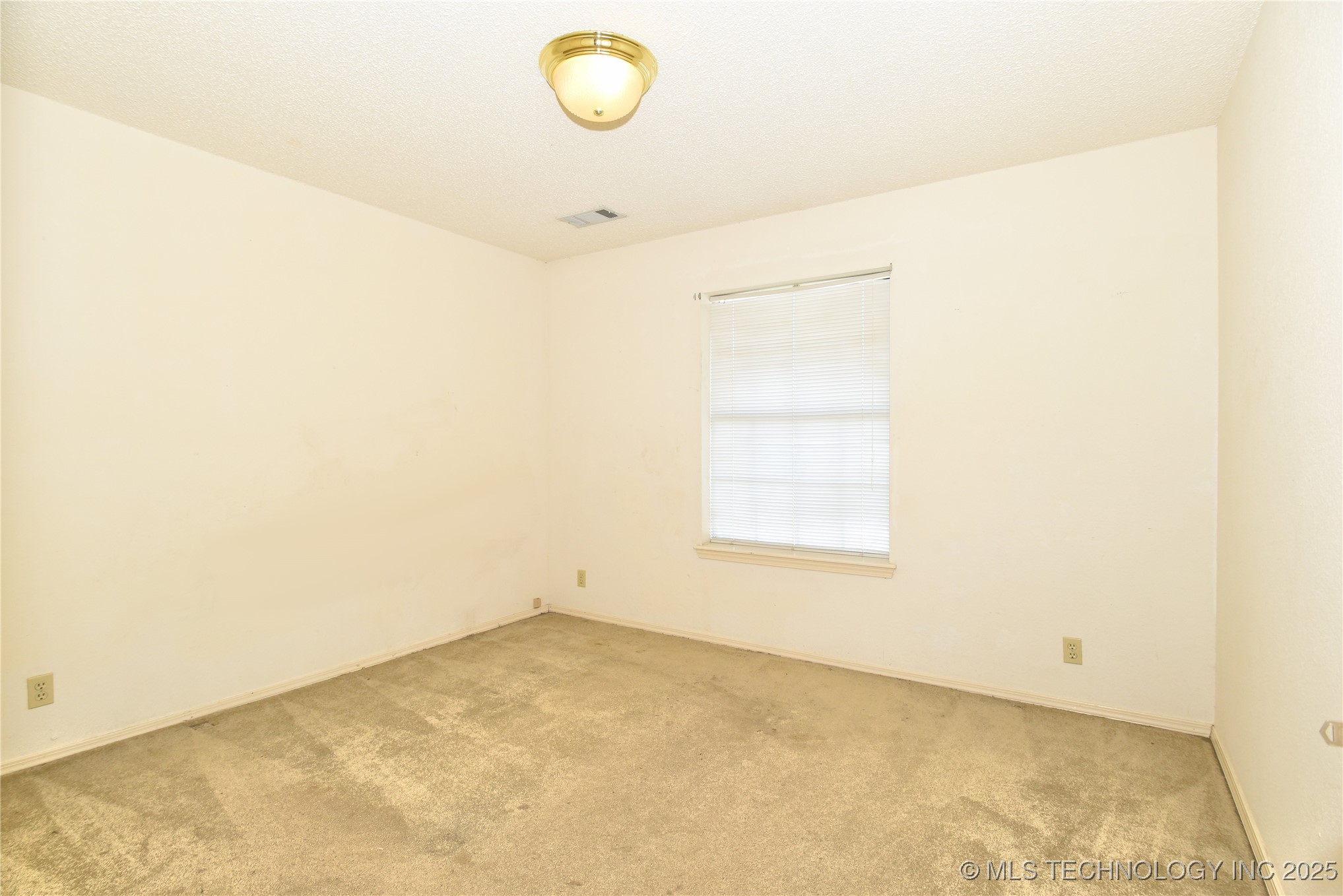 301 N Magnolia Avenue Property Photo 31