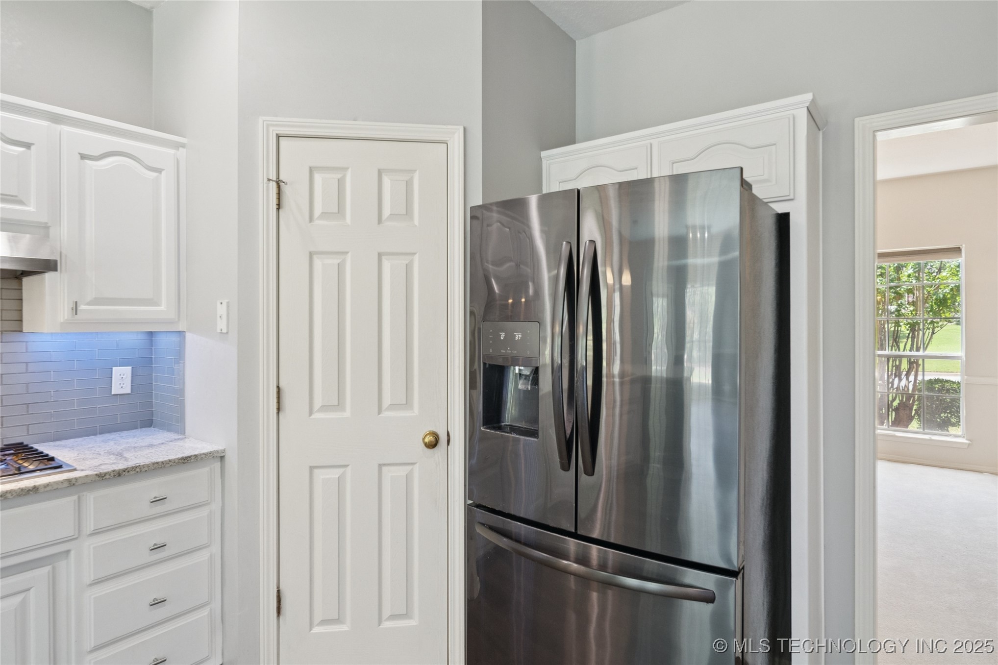 11223 S Oxford Avenue Property Photo 20