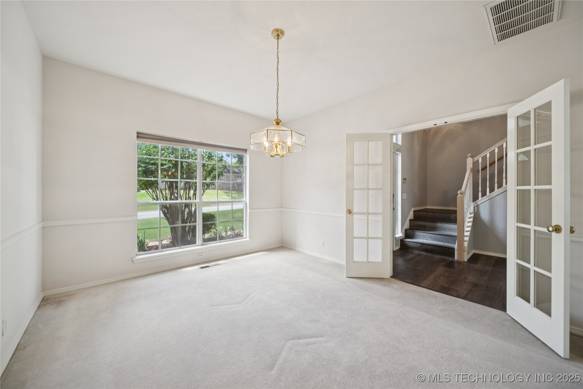 11223 S Oxford Avenue Property Photo 31