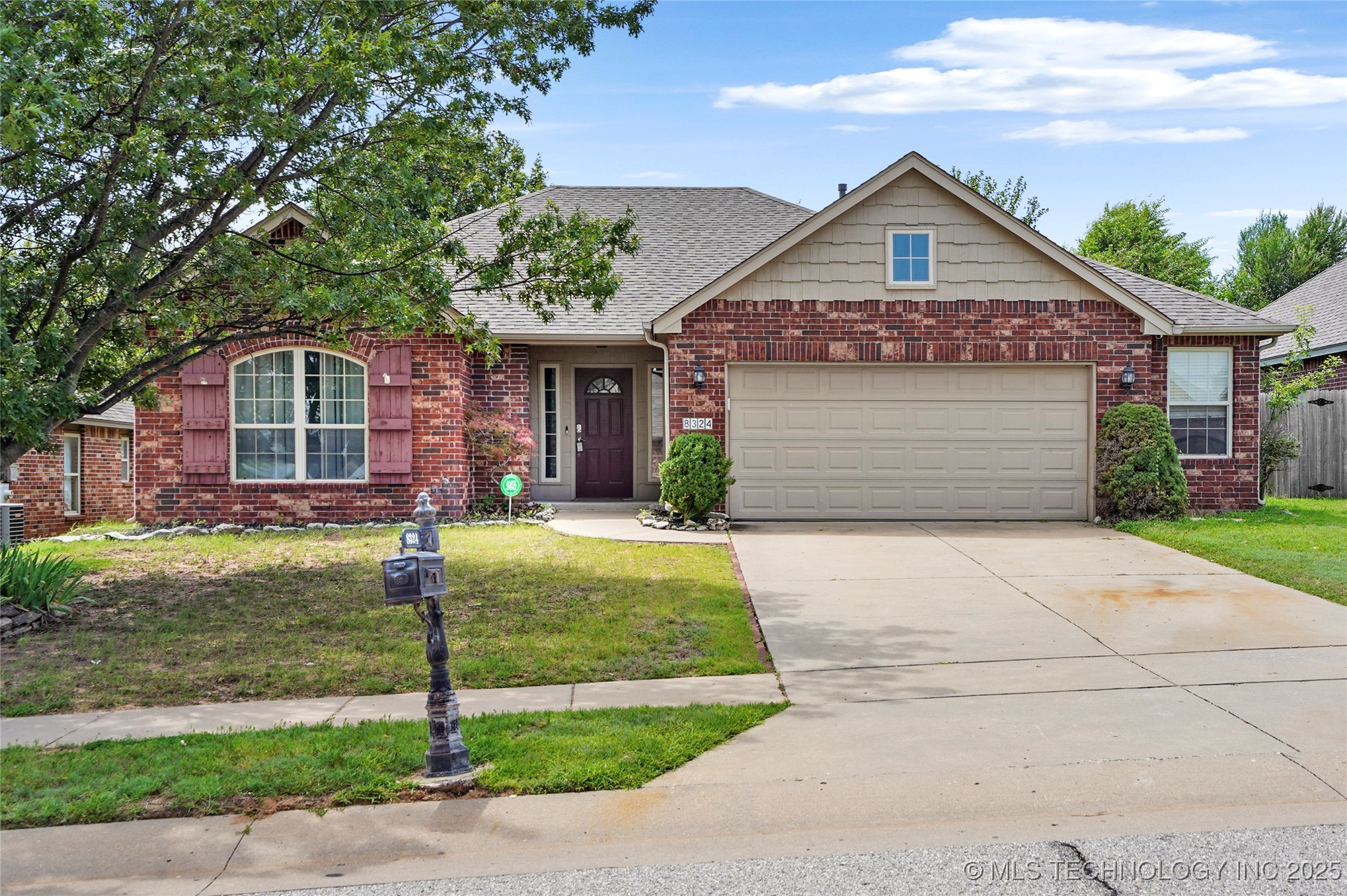8324 S Gardenia Avenue Property Photo 1