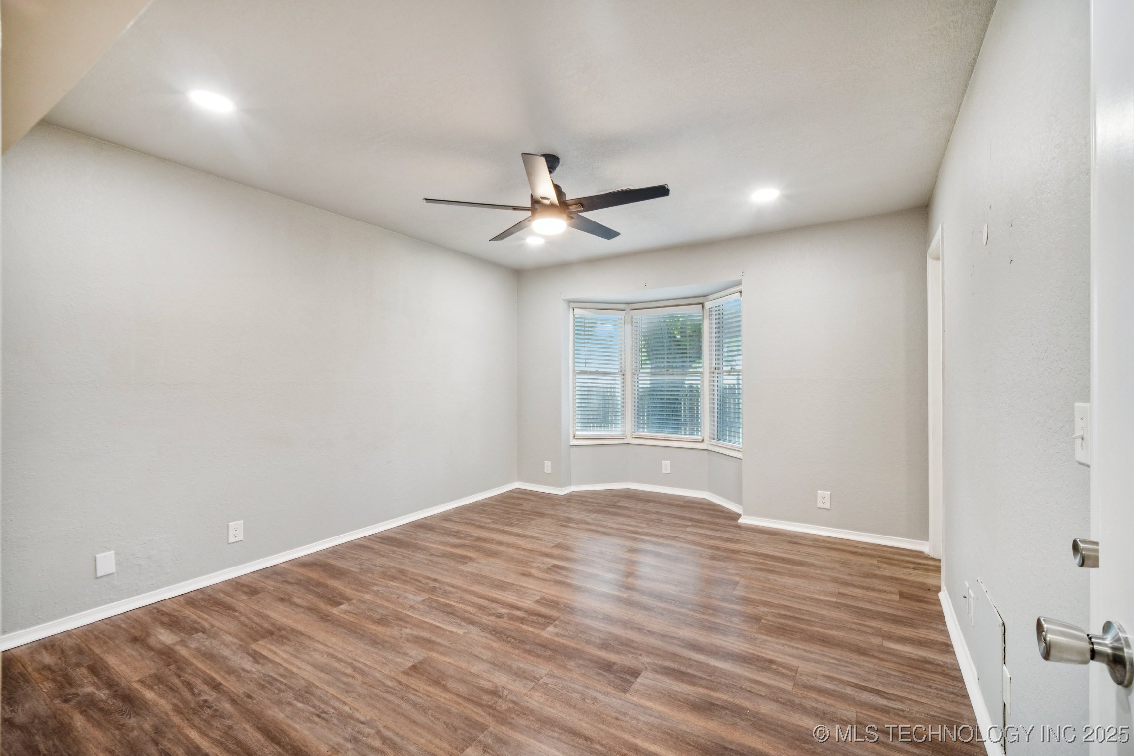 1401 W Princeton Court Property Photo 13