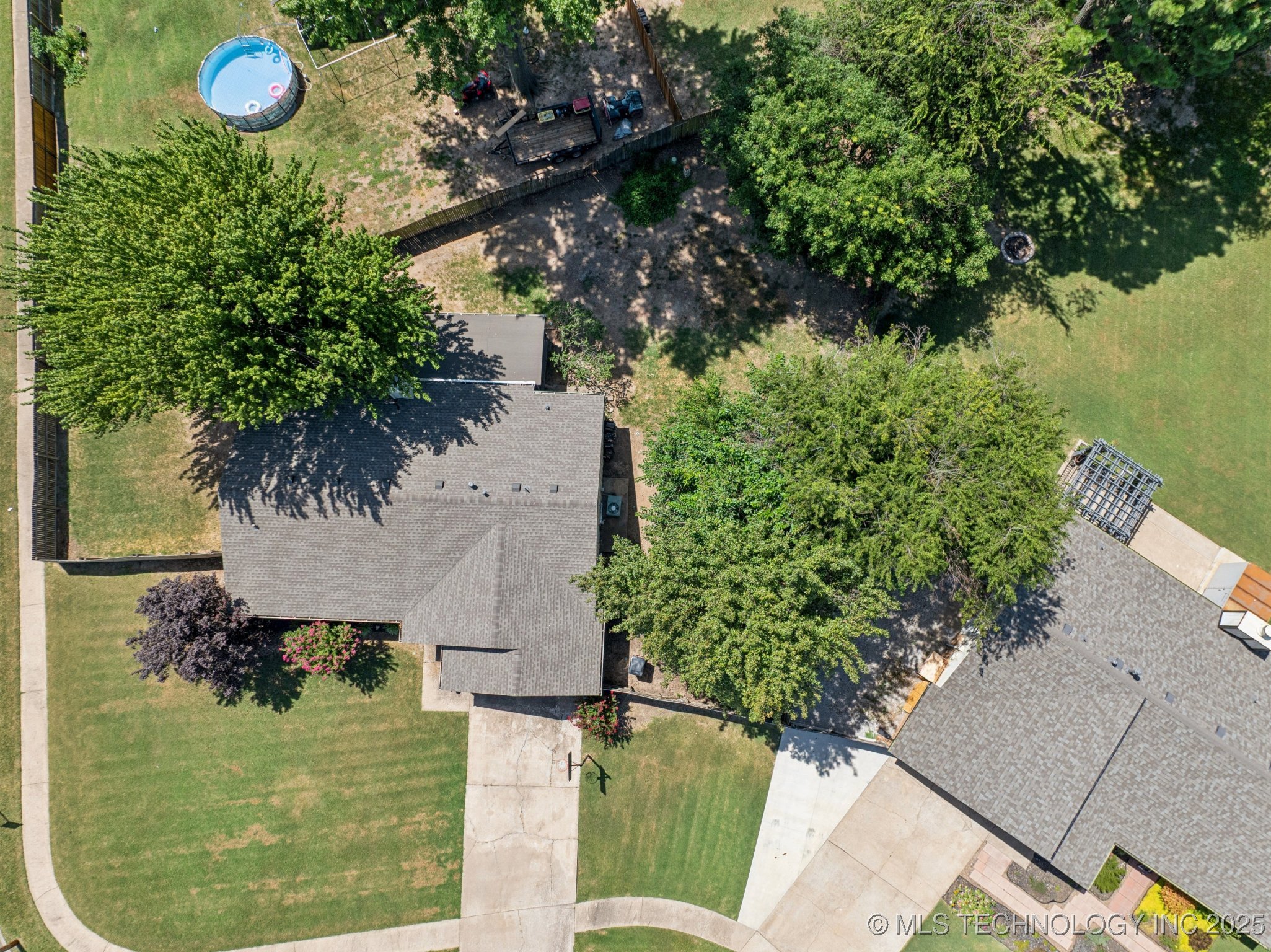 1401 W Princeton Court Property Photo 35