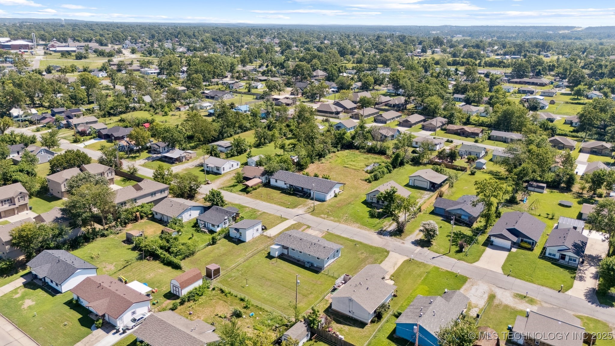 723 S Maryland Avenue Property Photo 26