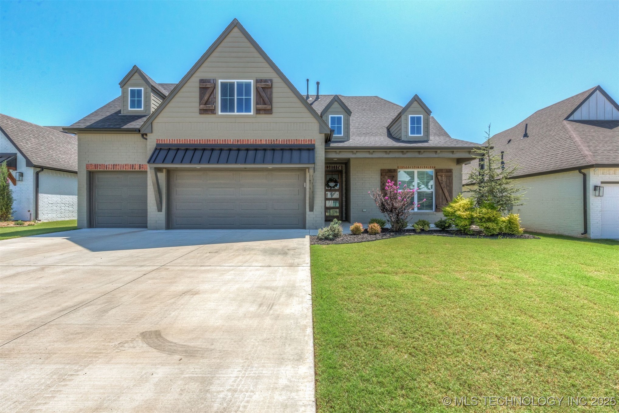 13709 S 21st Court E Property Photo 1