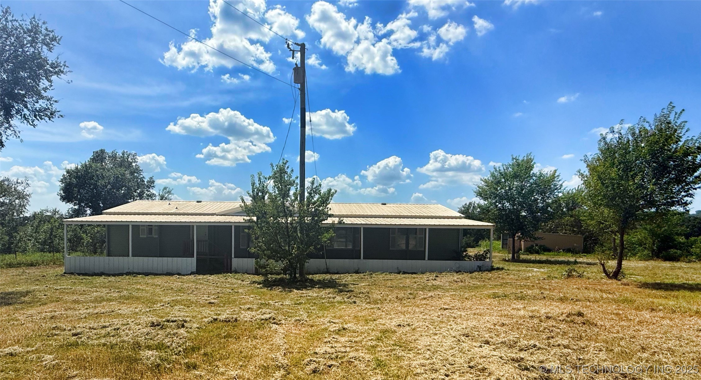 31355 S 250 Road Property Photo 1