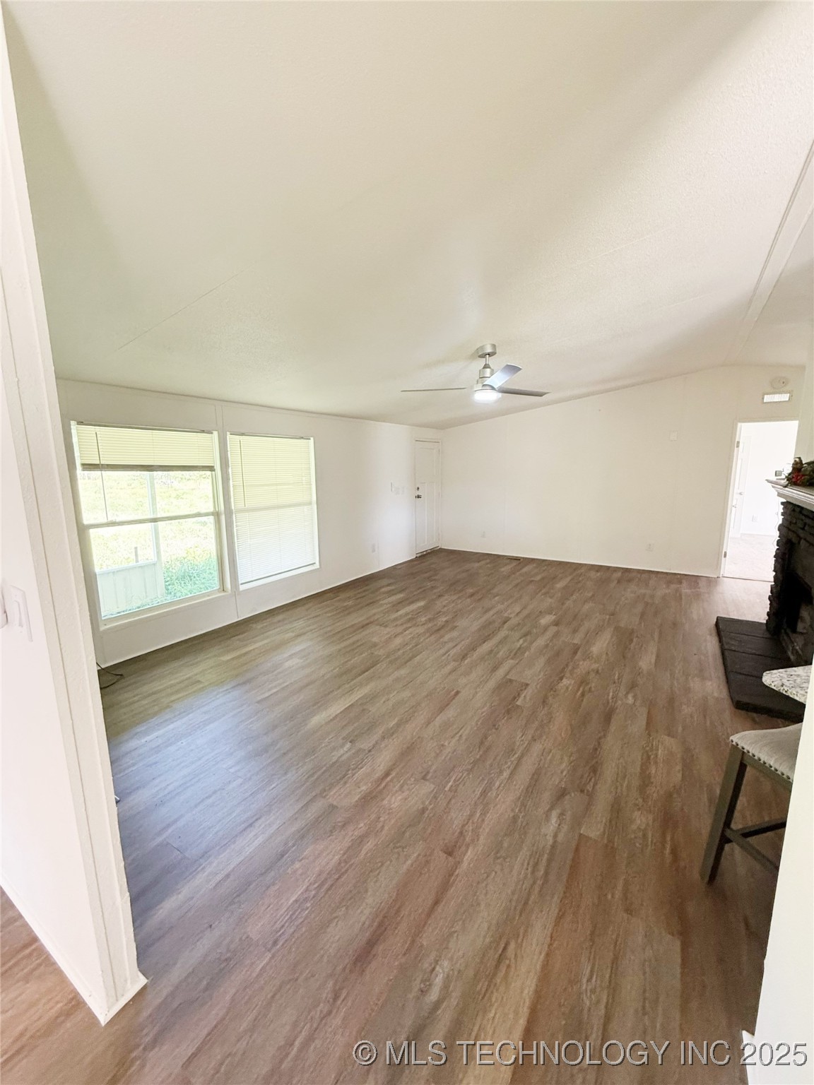 31355 S 250 Road Property Photo 6