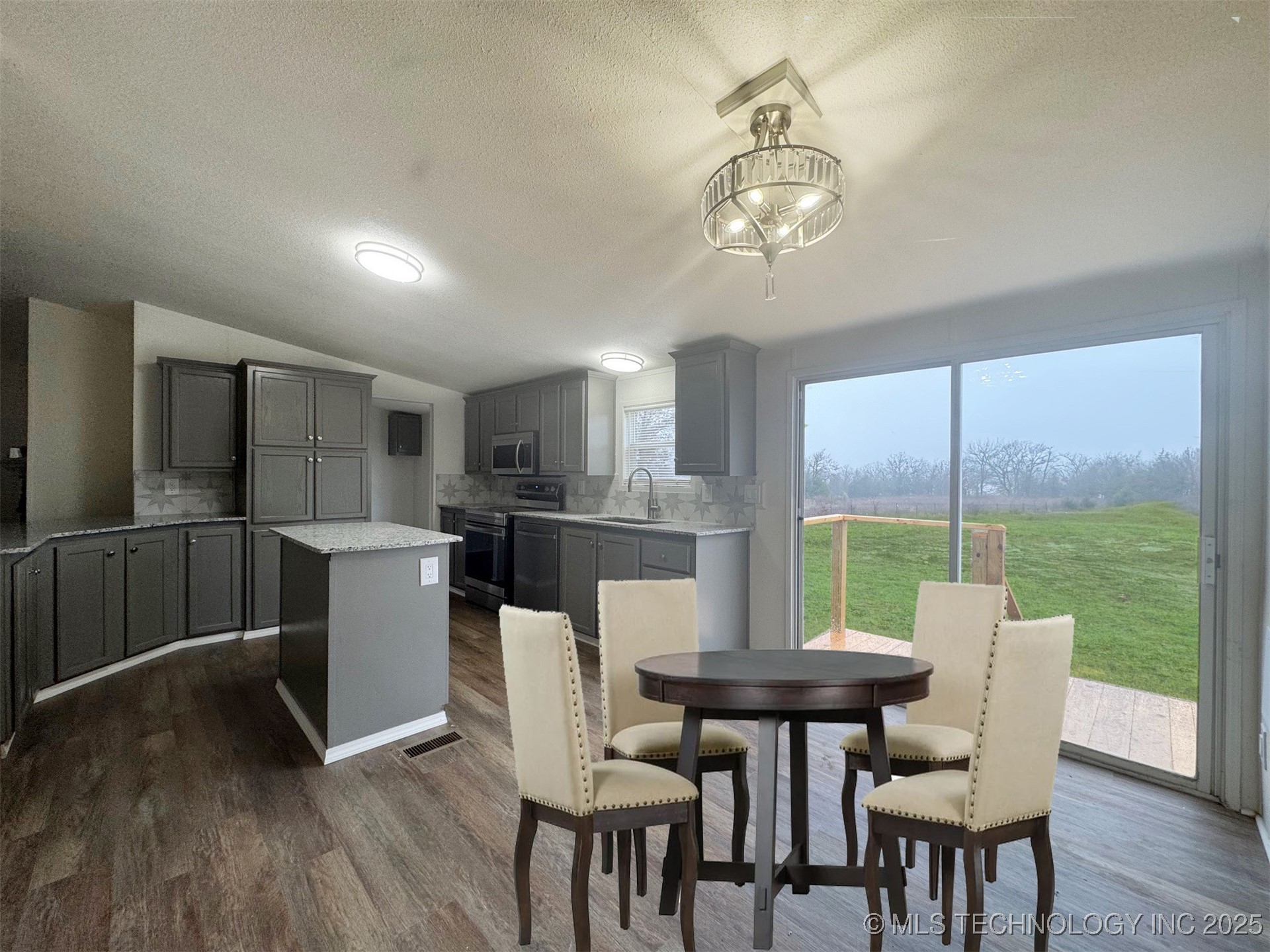 31355 S 250 Road Property Photo 17