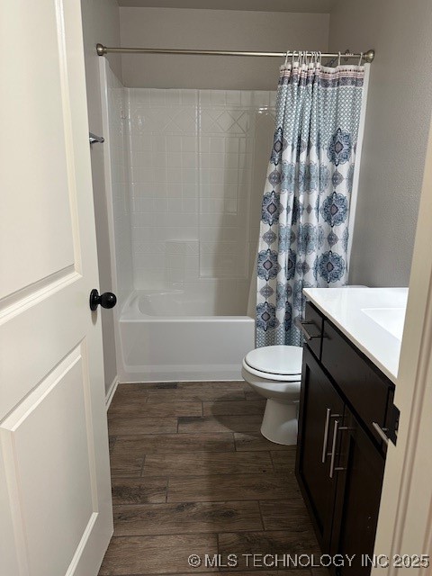 1926 E 132 Street Property Photo 6