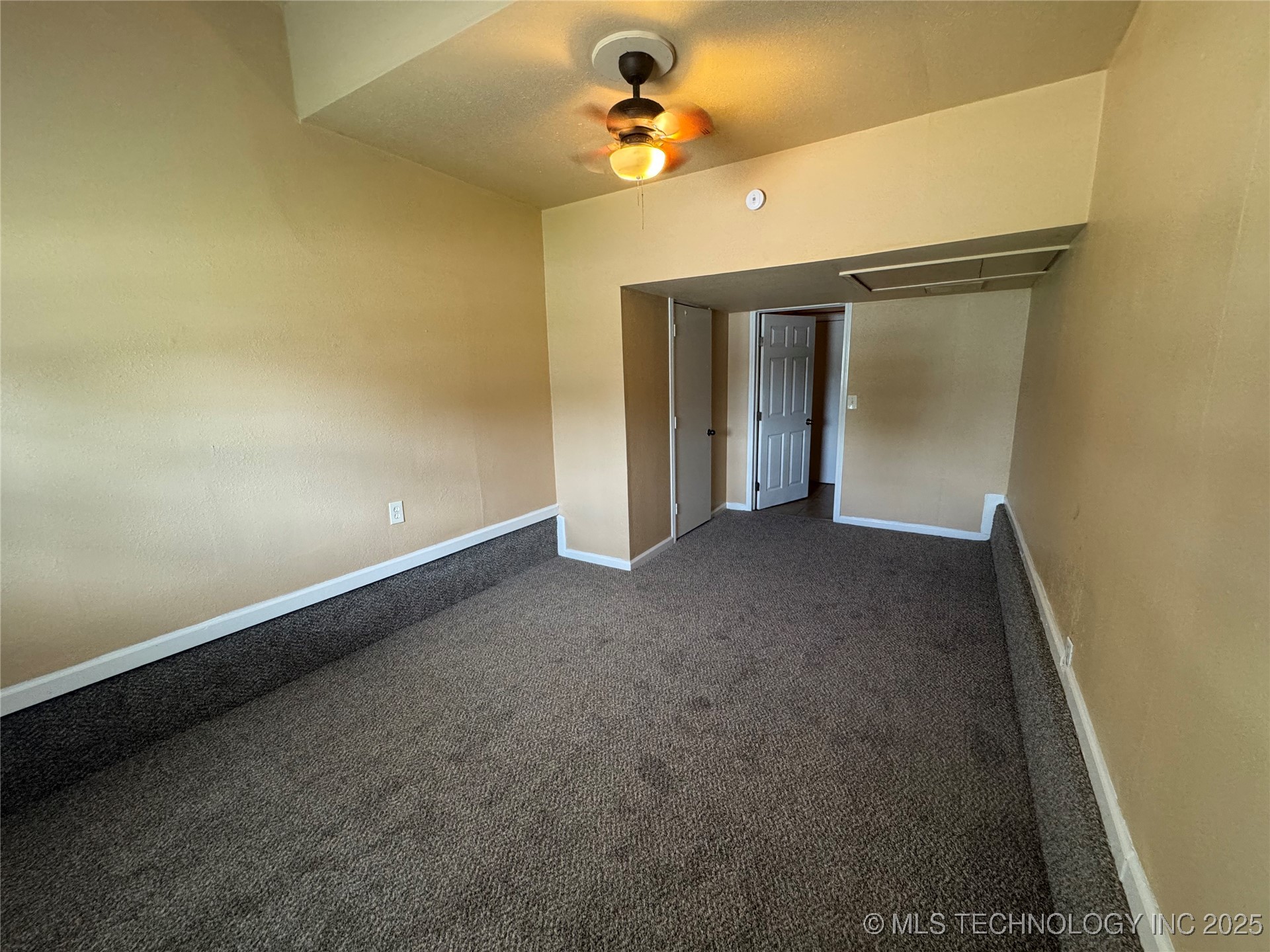 6712 E Haskell Street Property Photo 29