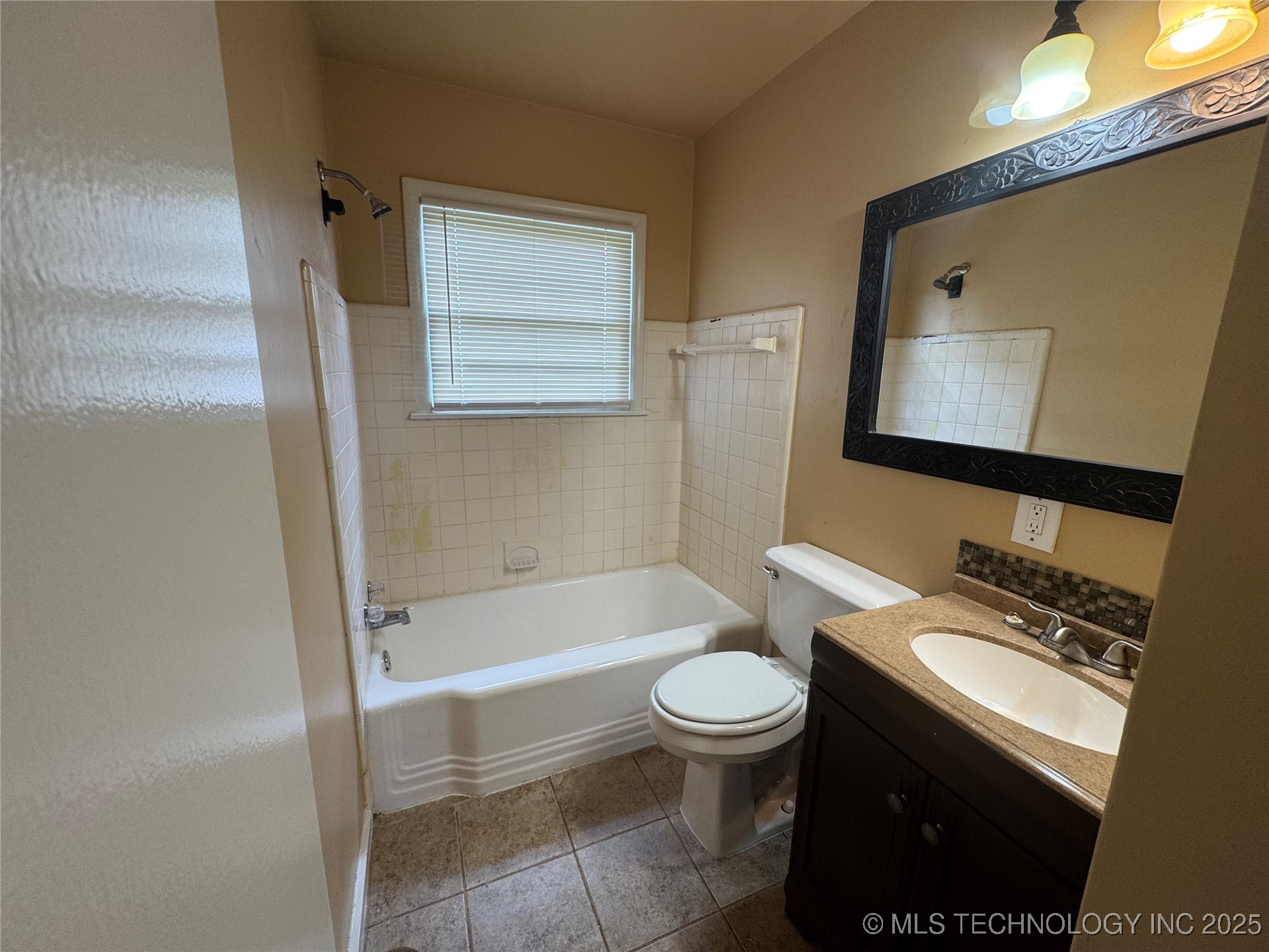 6712 E Haskell Street Property Photo 31