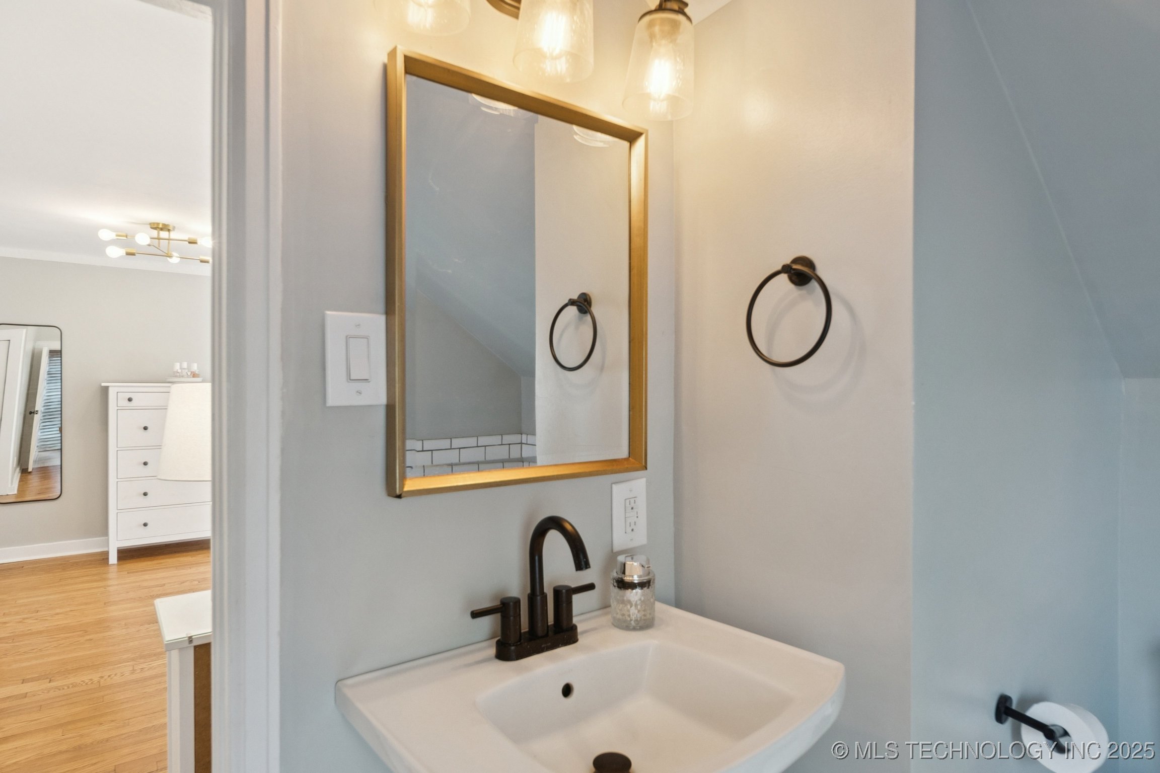 1331 S Louisville Avenue Property Photo 20
