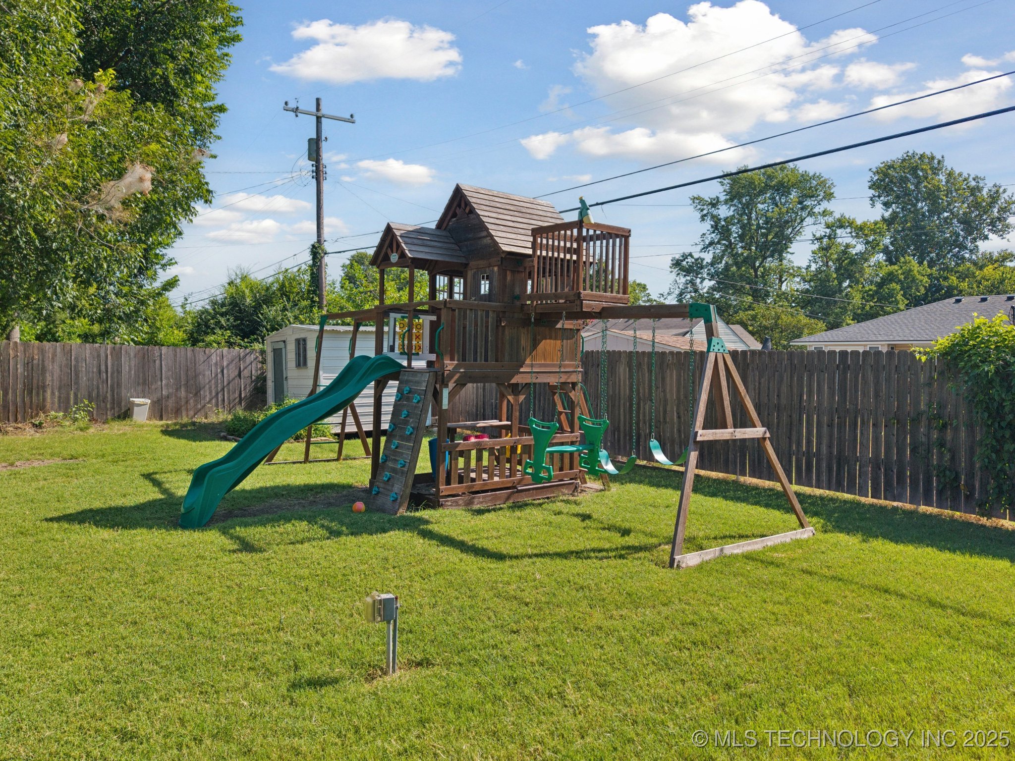 1331 S Louisville Avenue Property Photo 32