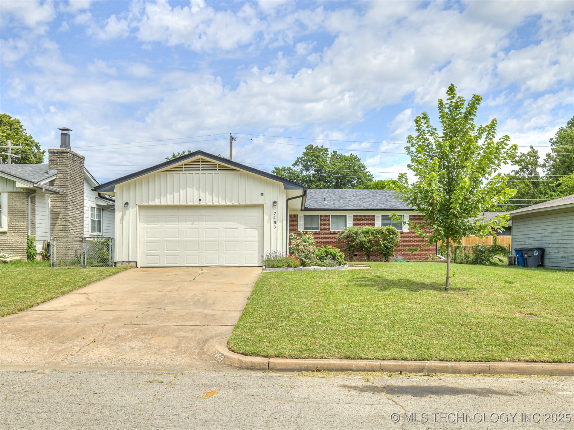 7453 E 30th Street Property Photo 1
