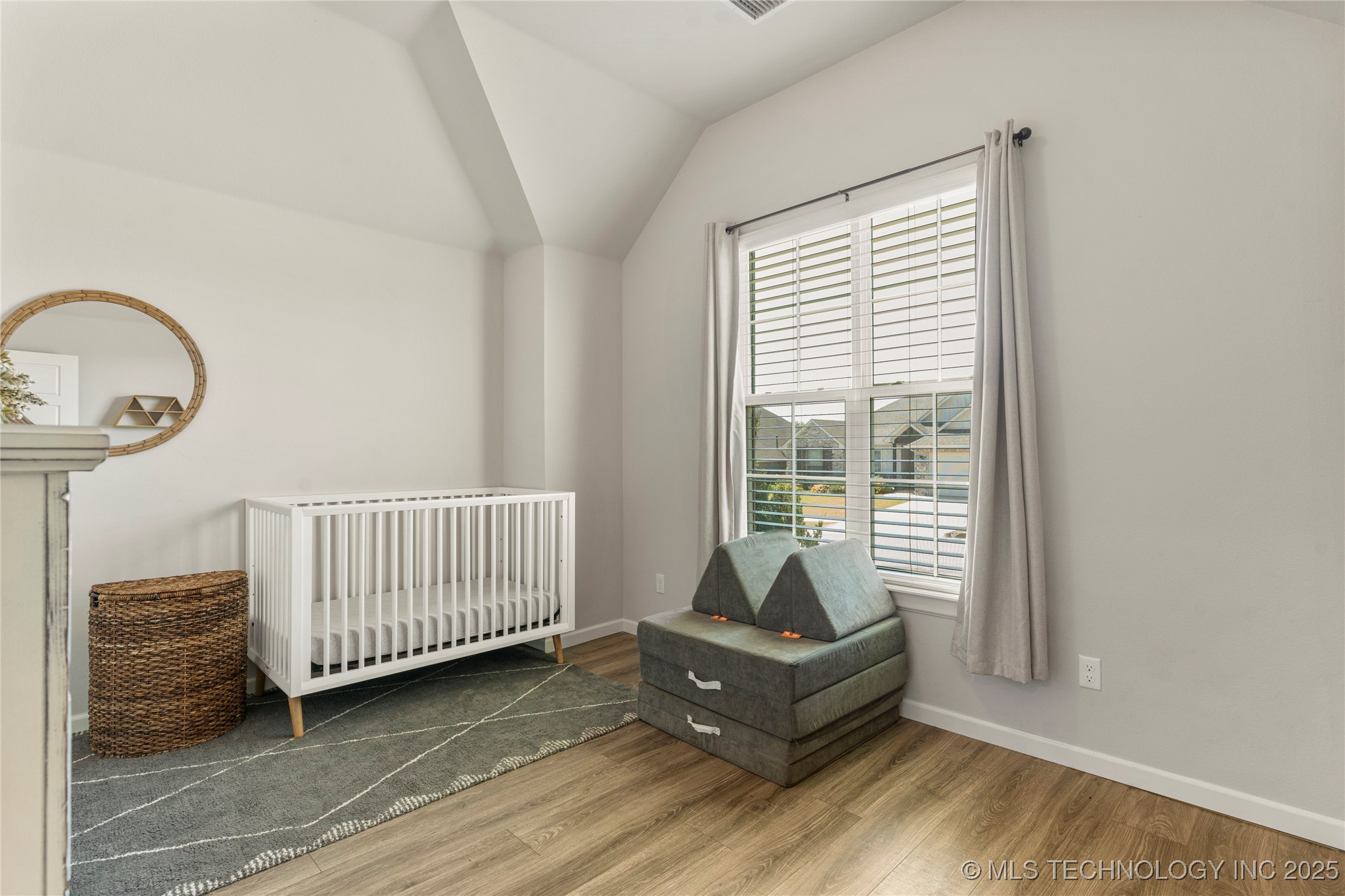 2414 W Kingsport Court Property Photo 17