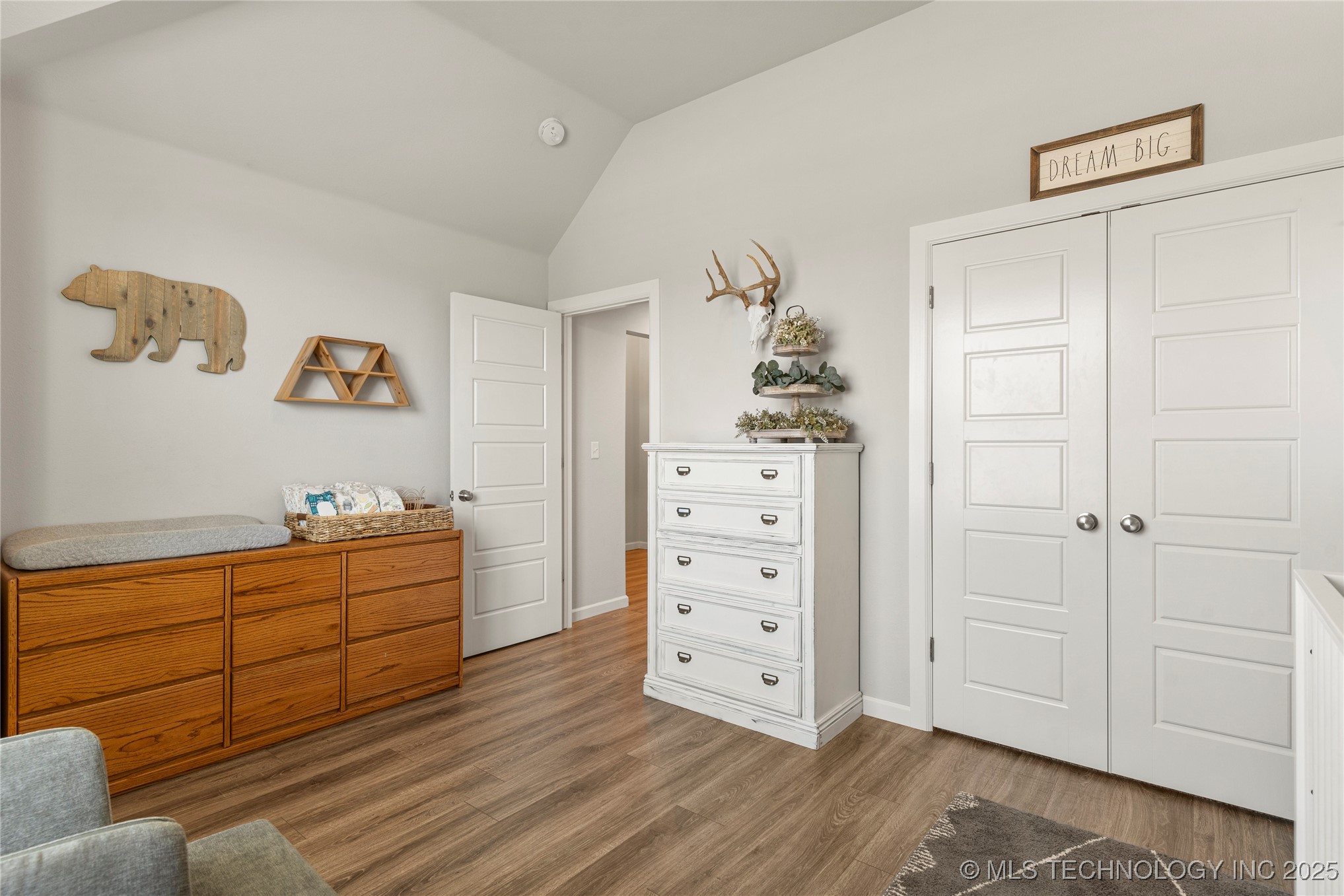 2414 W Kingsport Court Property Photo 20
