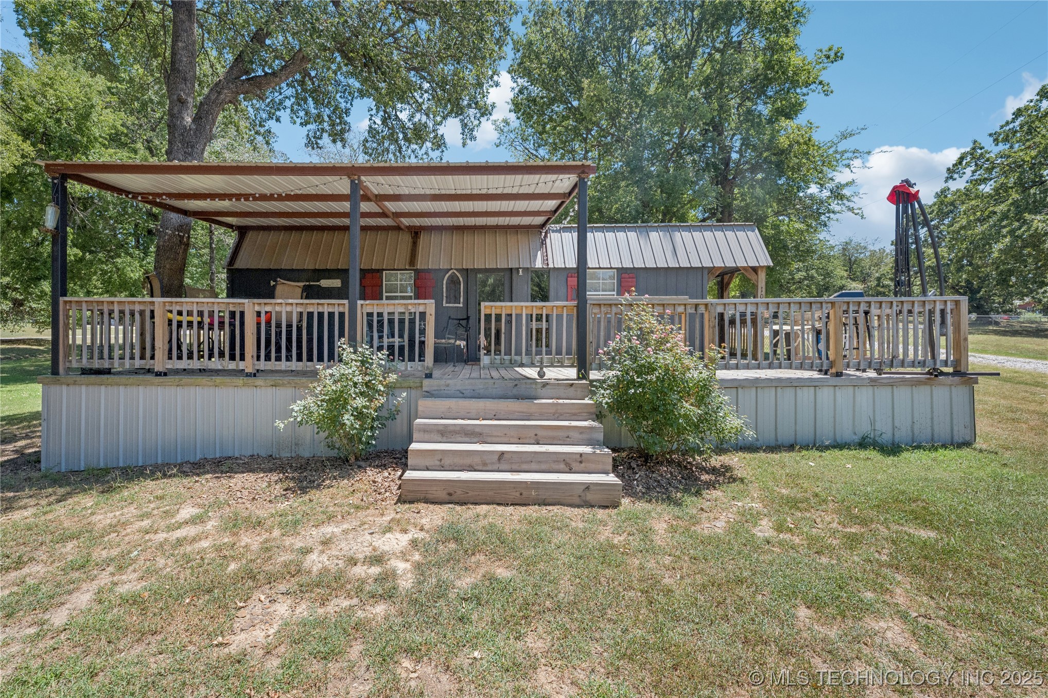 108285 Catfish Property Photo