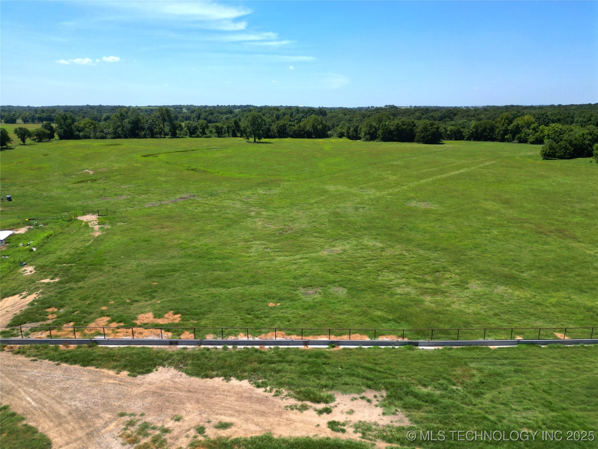 28300 County Road 1590 Property Photo 43