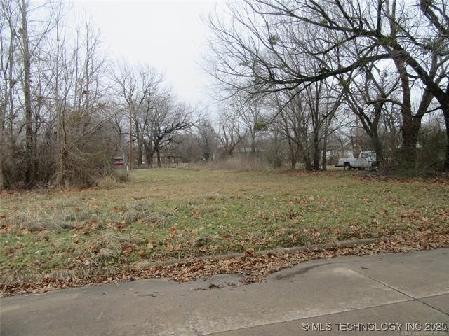 422 W Cherokee Property Photo 1