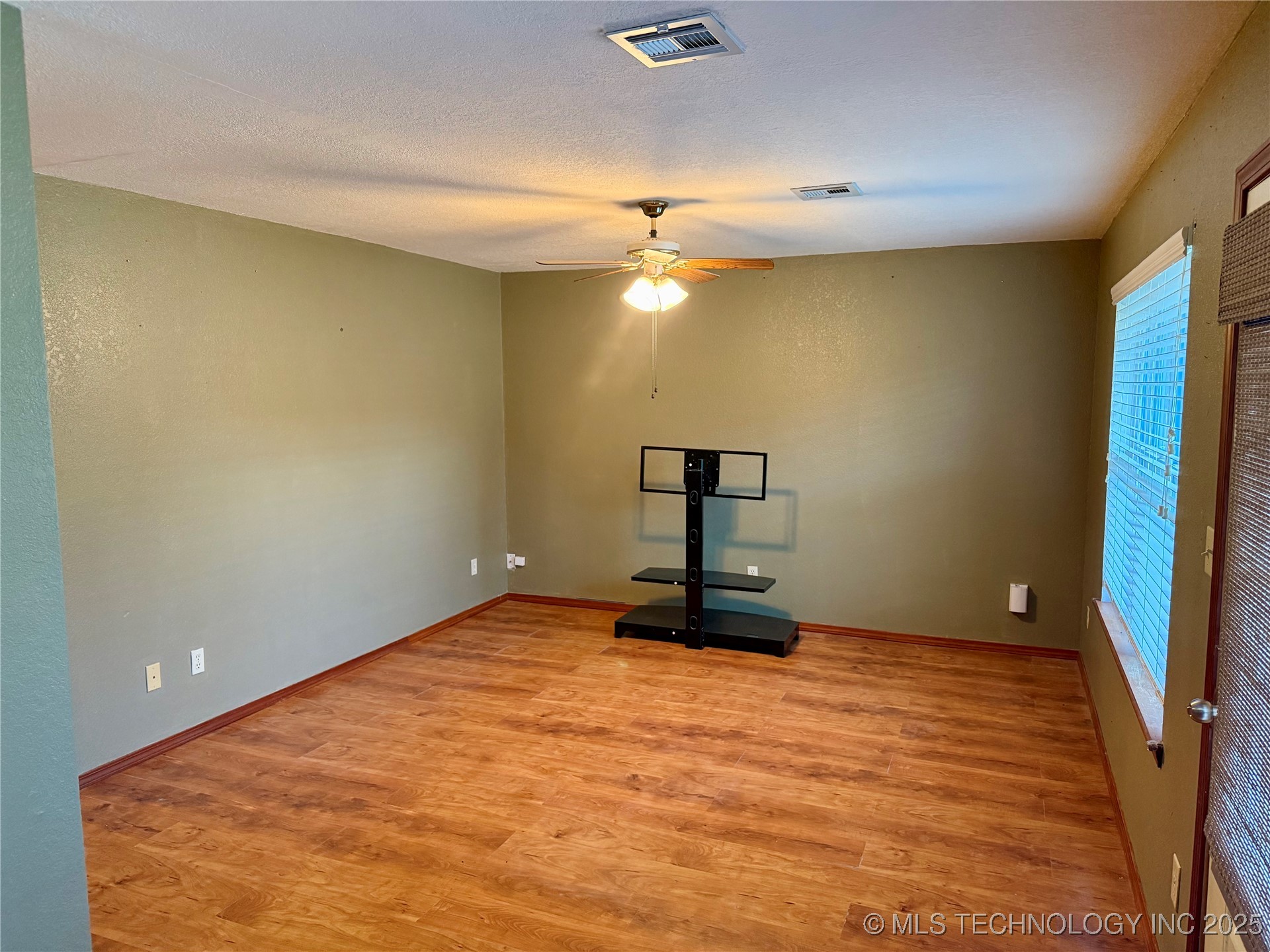 1507 N 5th Street Property Photo 4