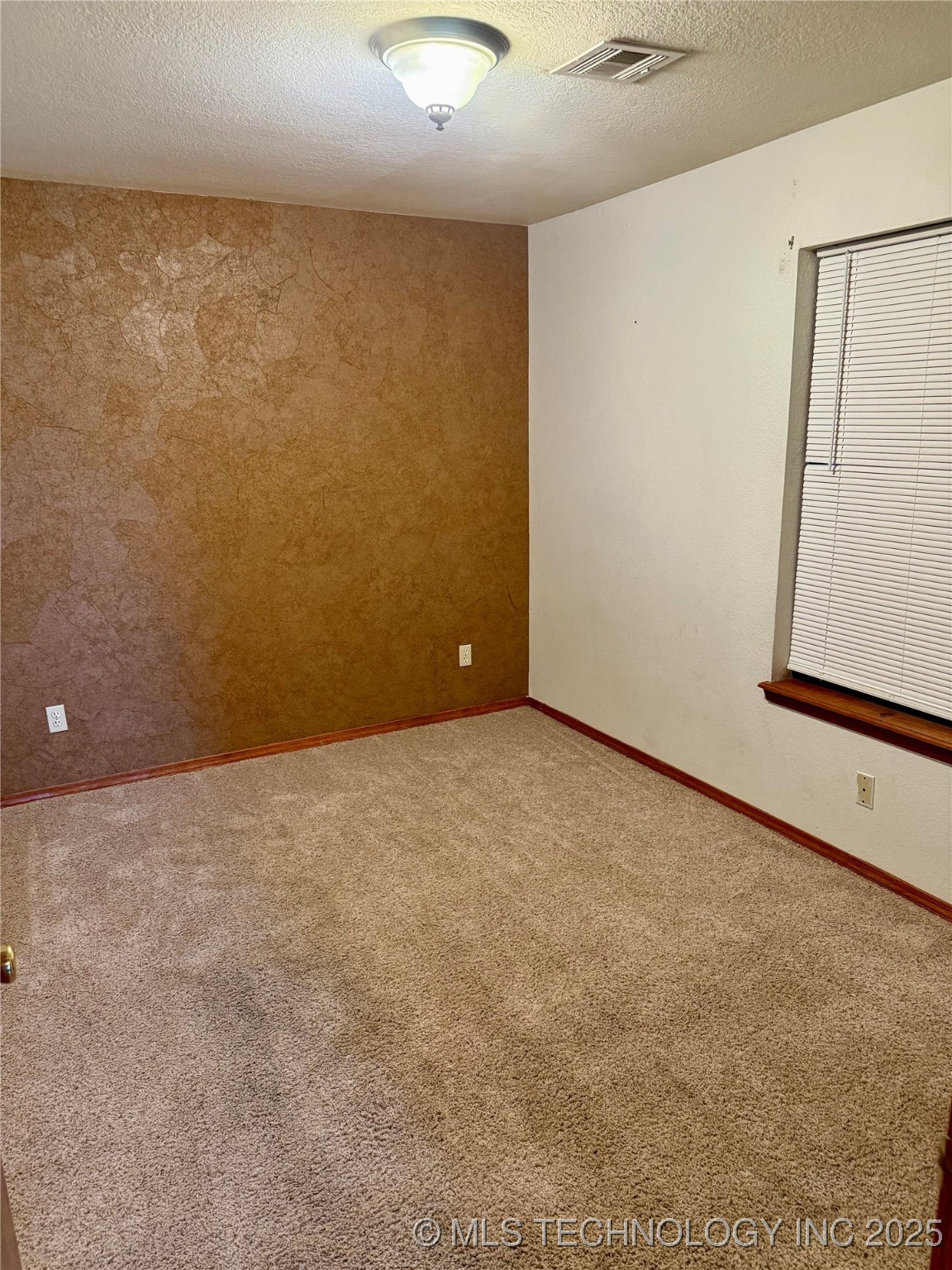 1507 N 5th Street Property Photo 15