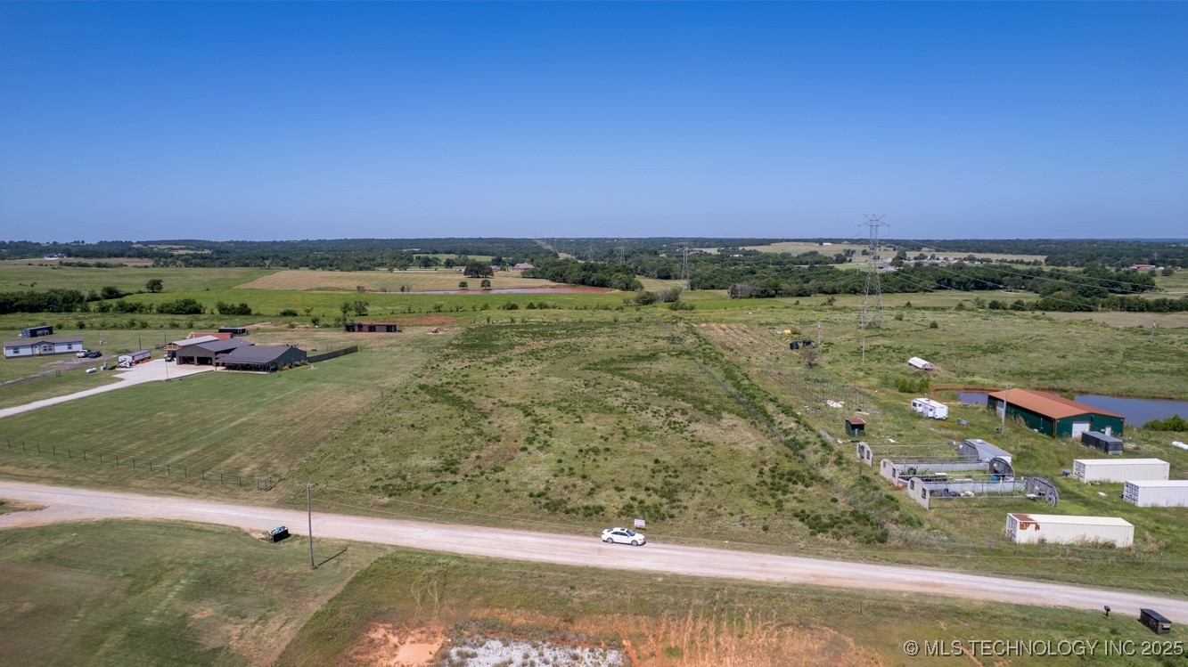 16 S Quail Valley Drive Property Photo 3