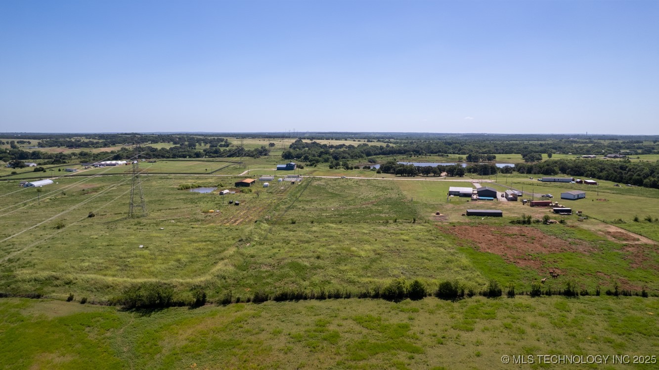16 S Quail Valley Drive Property Photo 8