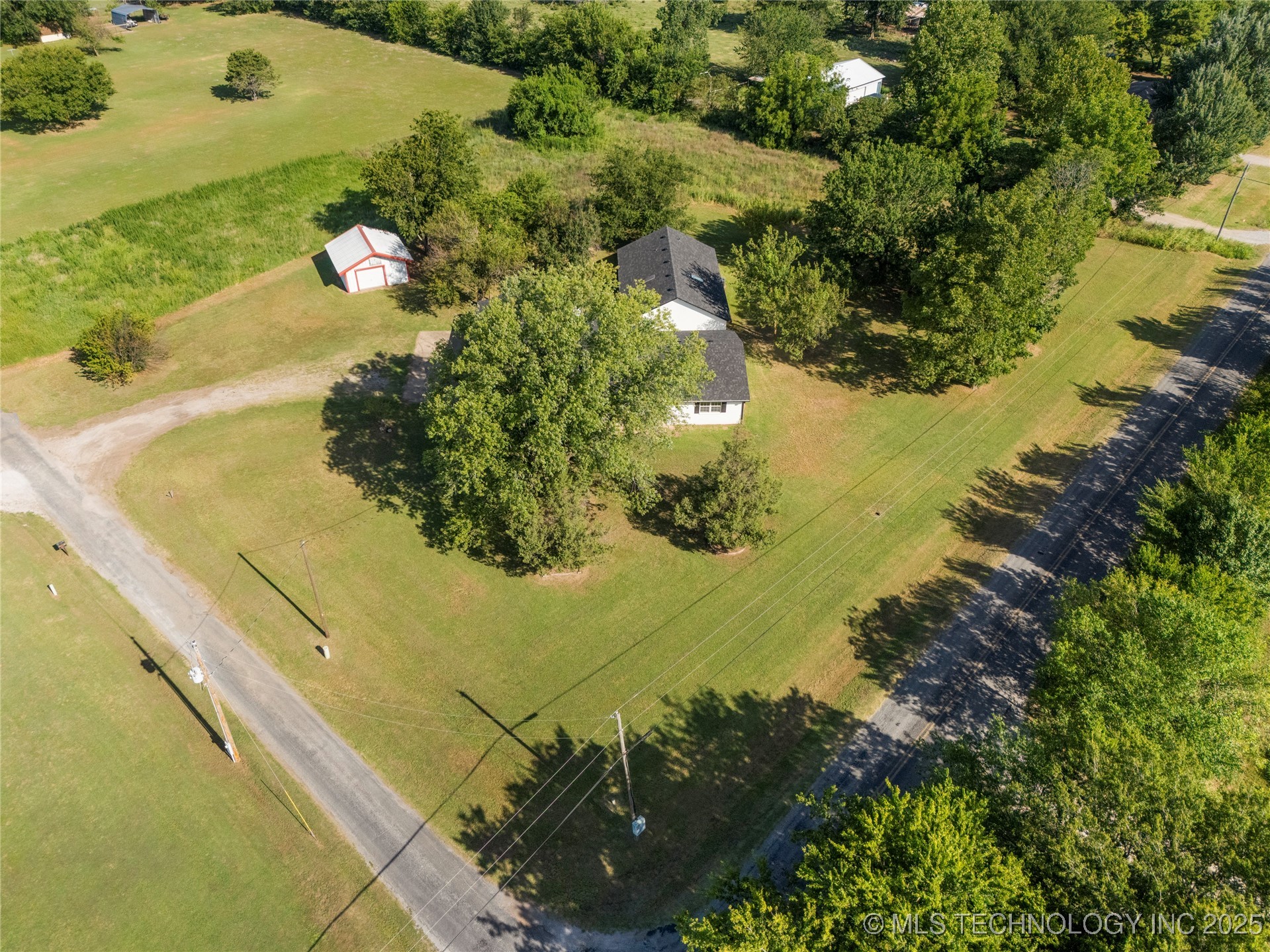 7425 E Oologah Place Property Photo 3