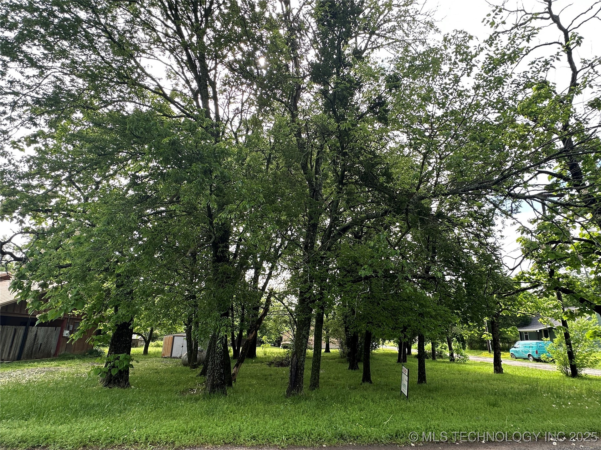Arkansas Street Property Photo 2
