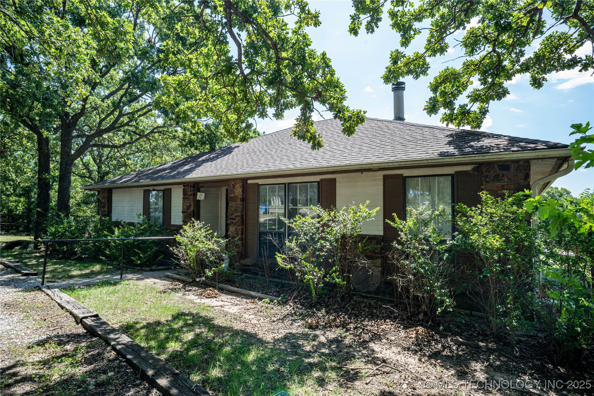 195 Cr 1755 Property Photo 4