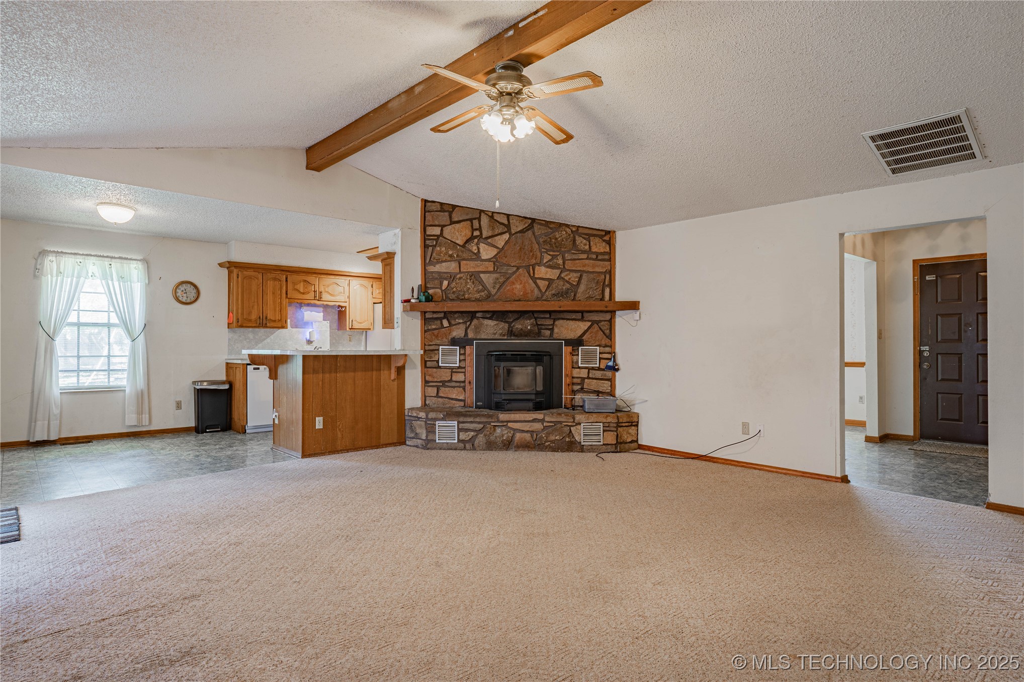 195 Cr 1755 Property Photo 7