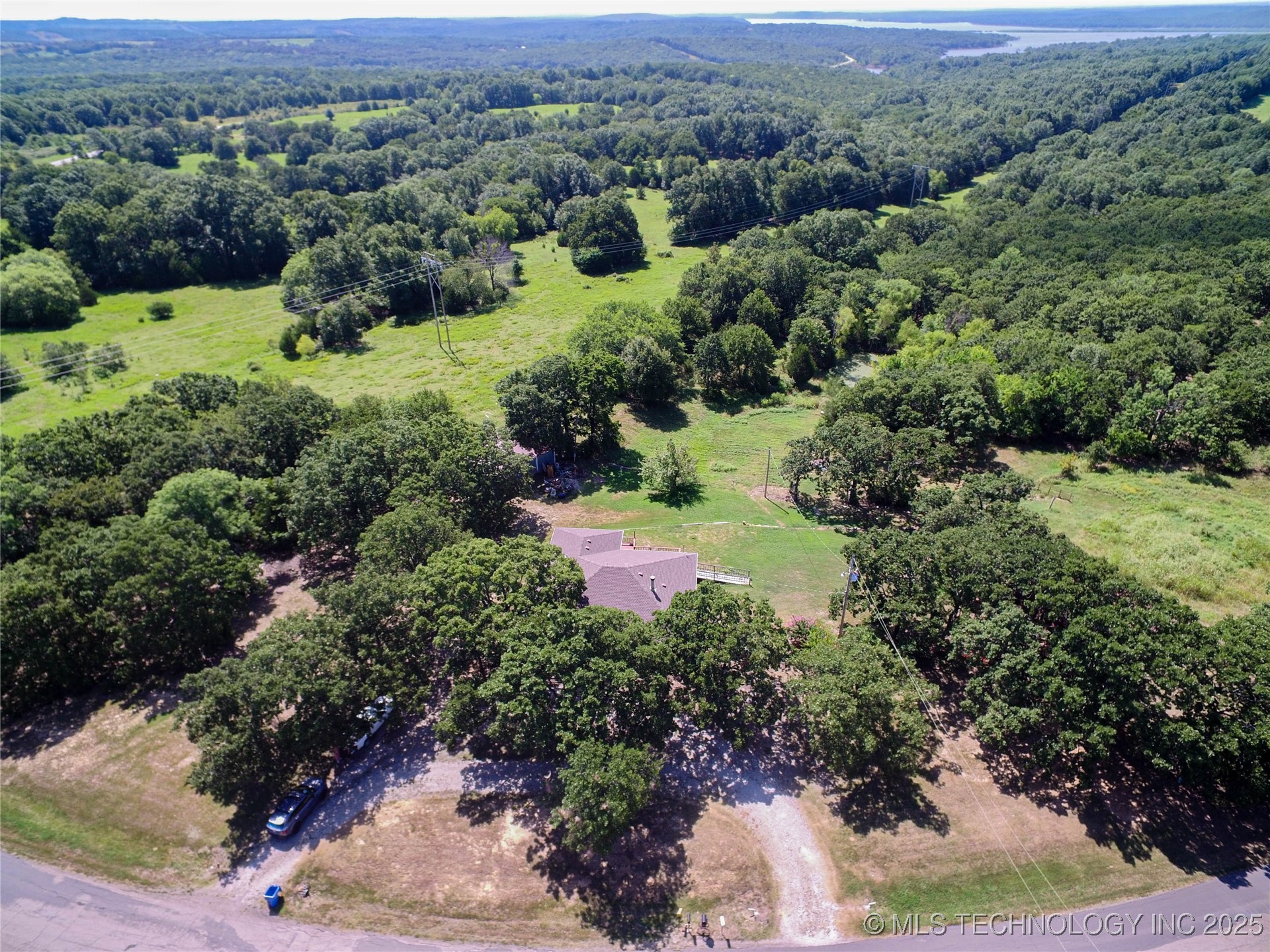 195 Cr 1755 Property Photo 38