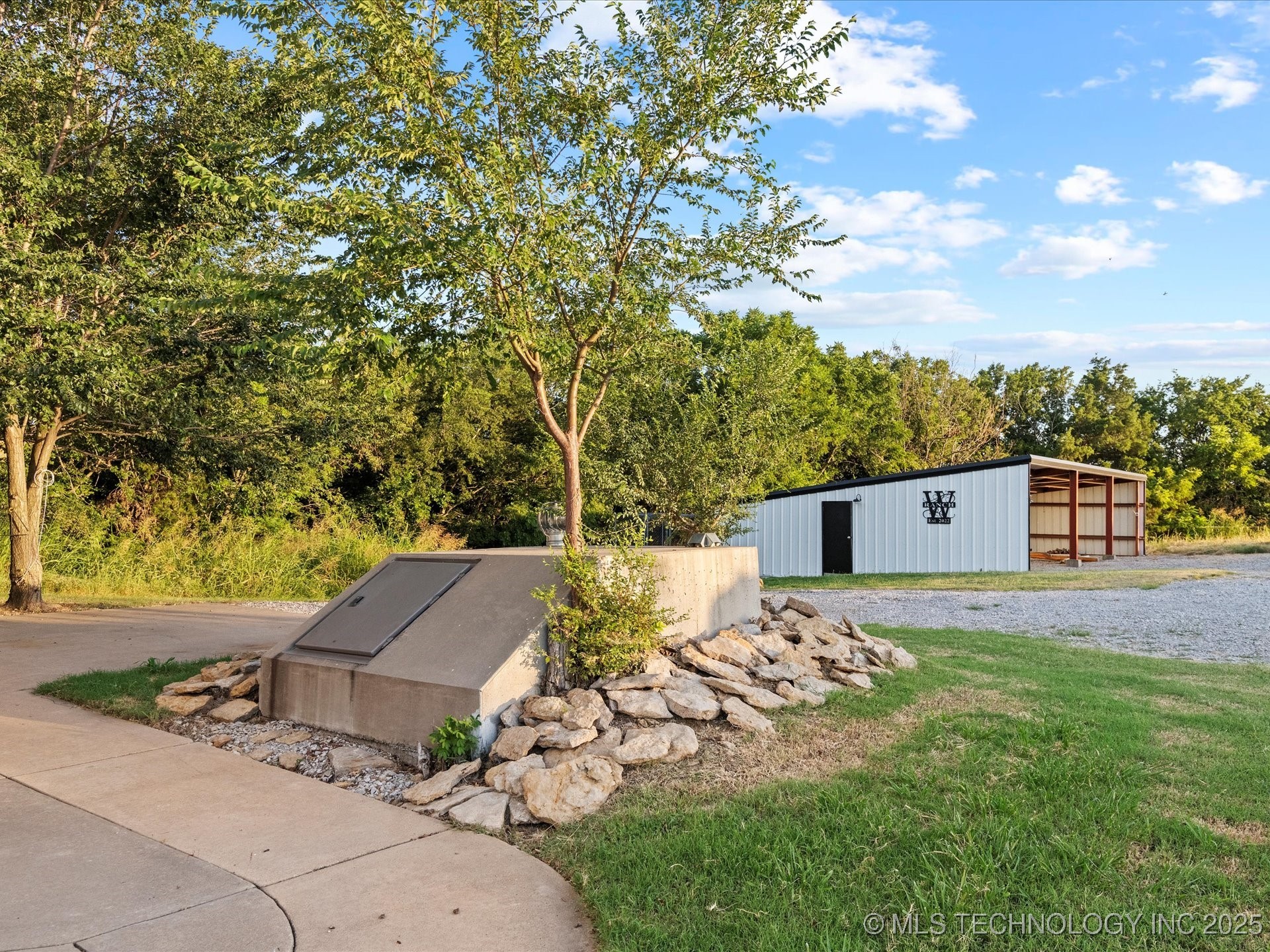 394691 W 3350 Road Property Photo 29
