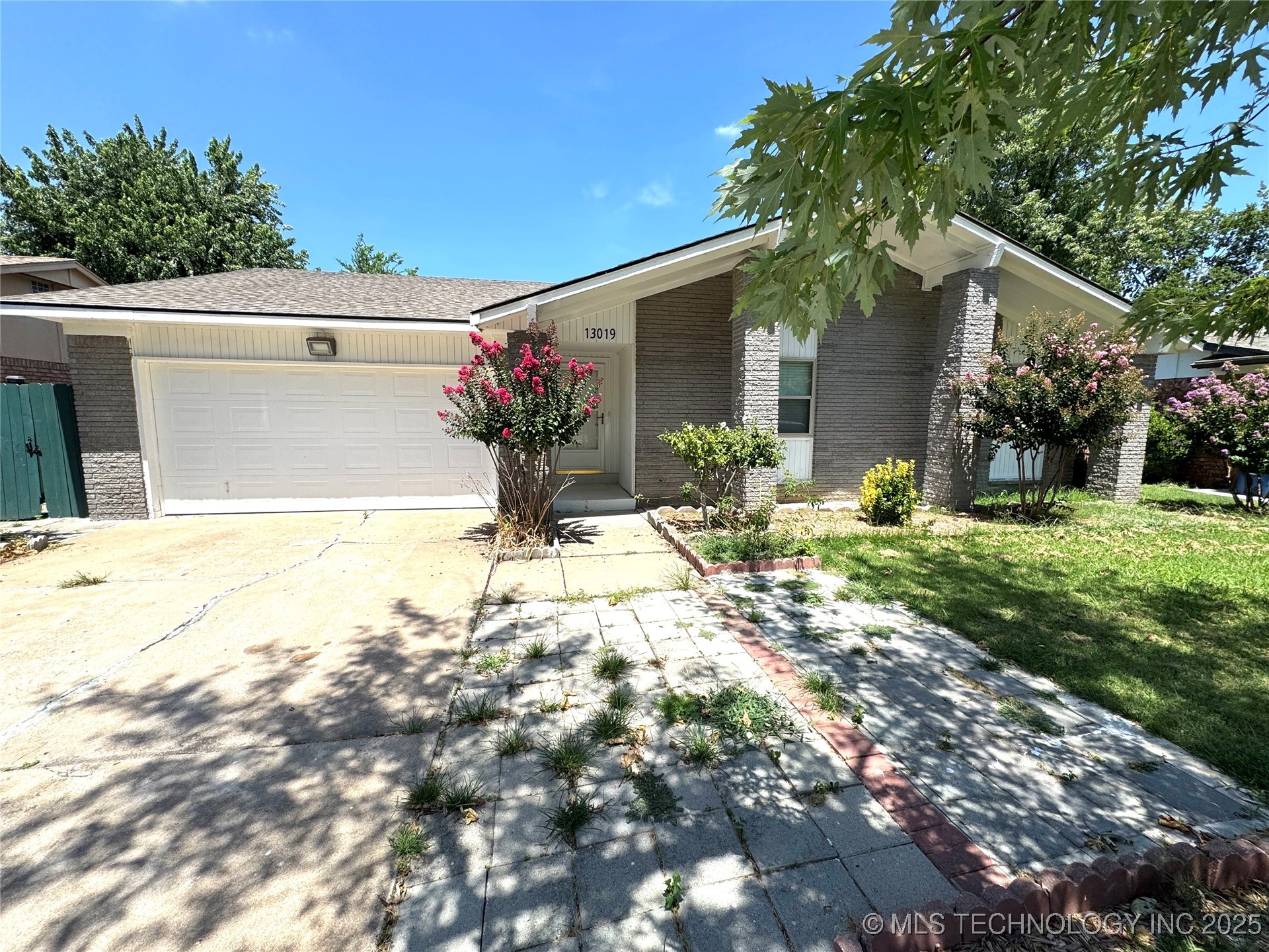 13019 E 27th Place Property Photo 1