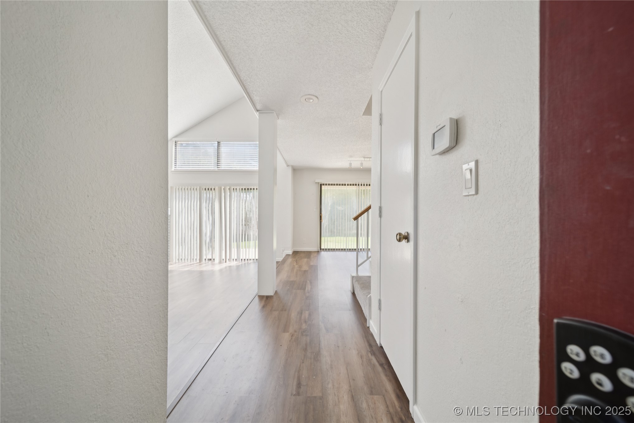2948 E 84th Street 39 Property Photo 3