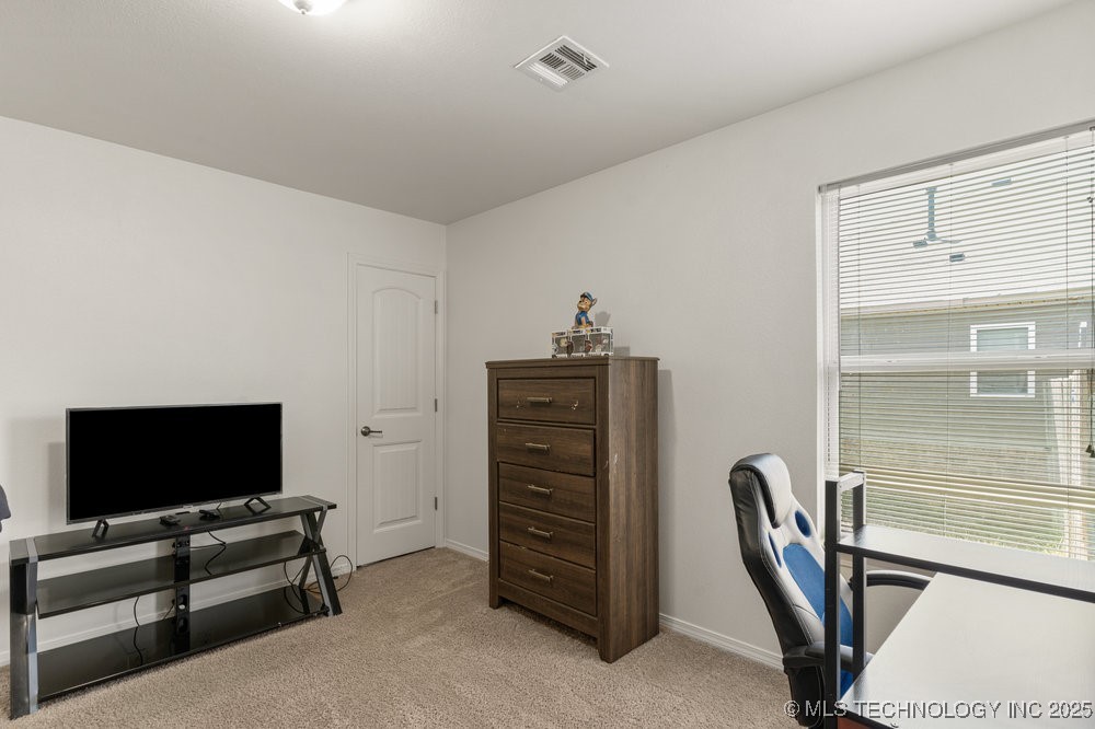 23204 S Jewell Drive Property Photo 17