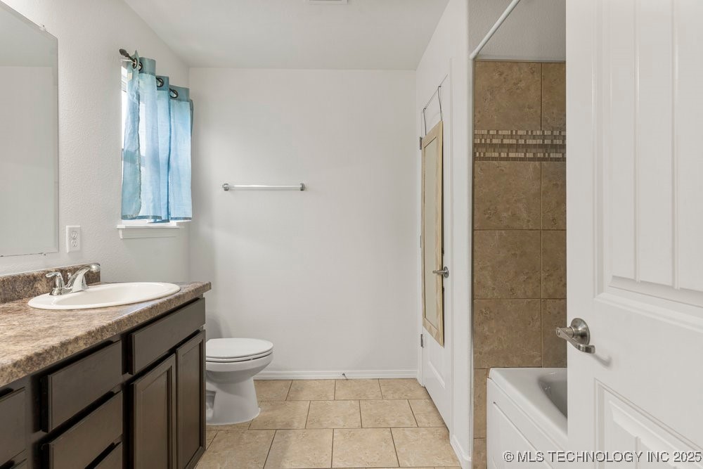 23204 S Jewell Drive Property Photo 23