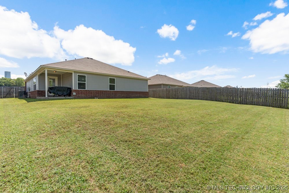 23204 S Jewell Drive Property Photo 34