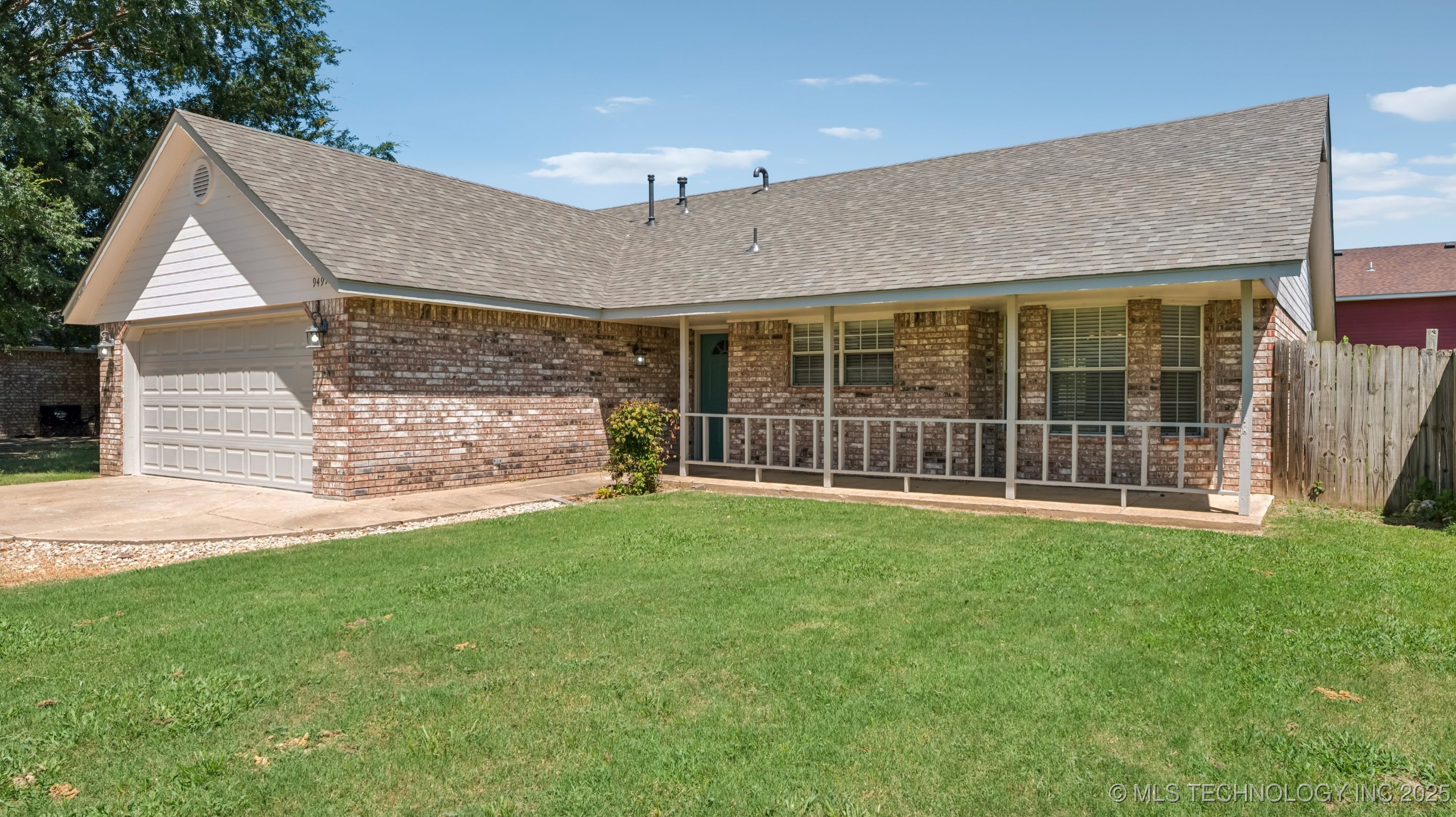 9497 E Magnolia Wood Drive Property Photo 2