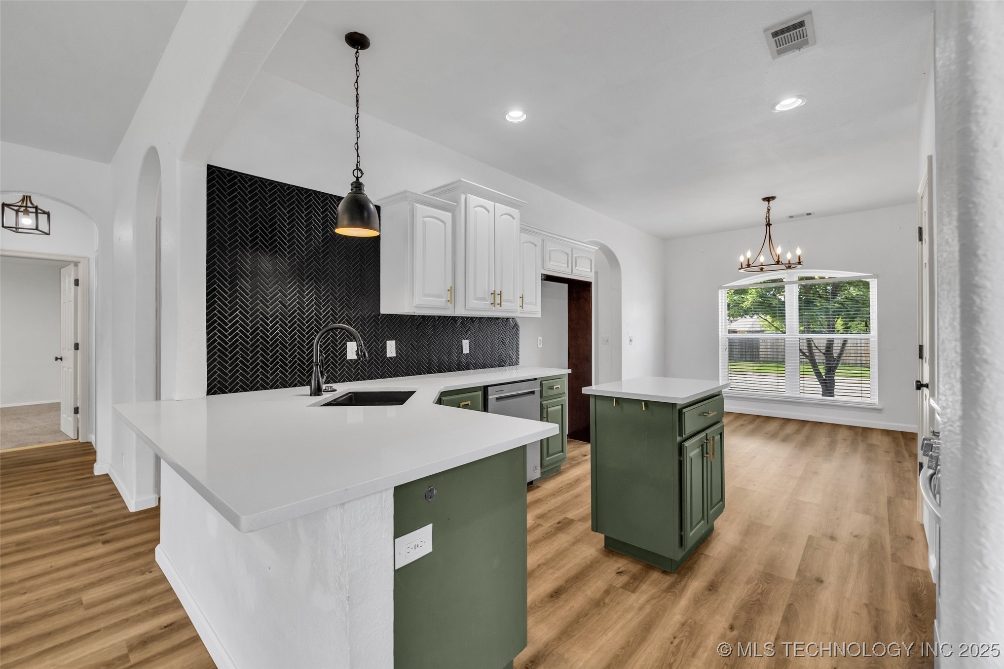 2405 13th Street Property Photo 6