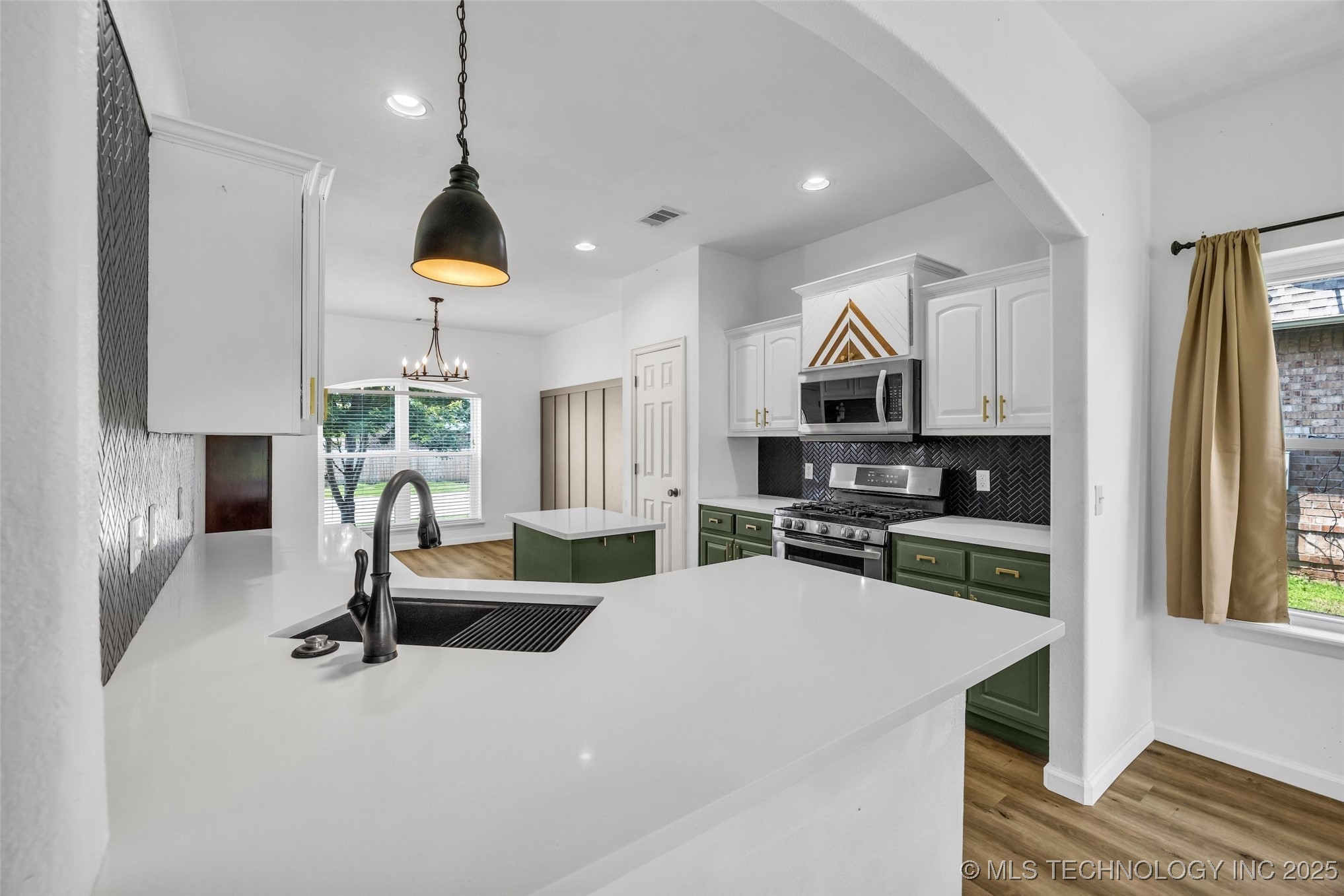2405 13th Street Property Photo 7