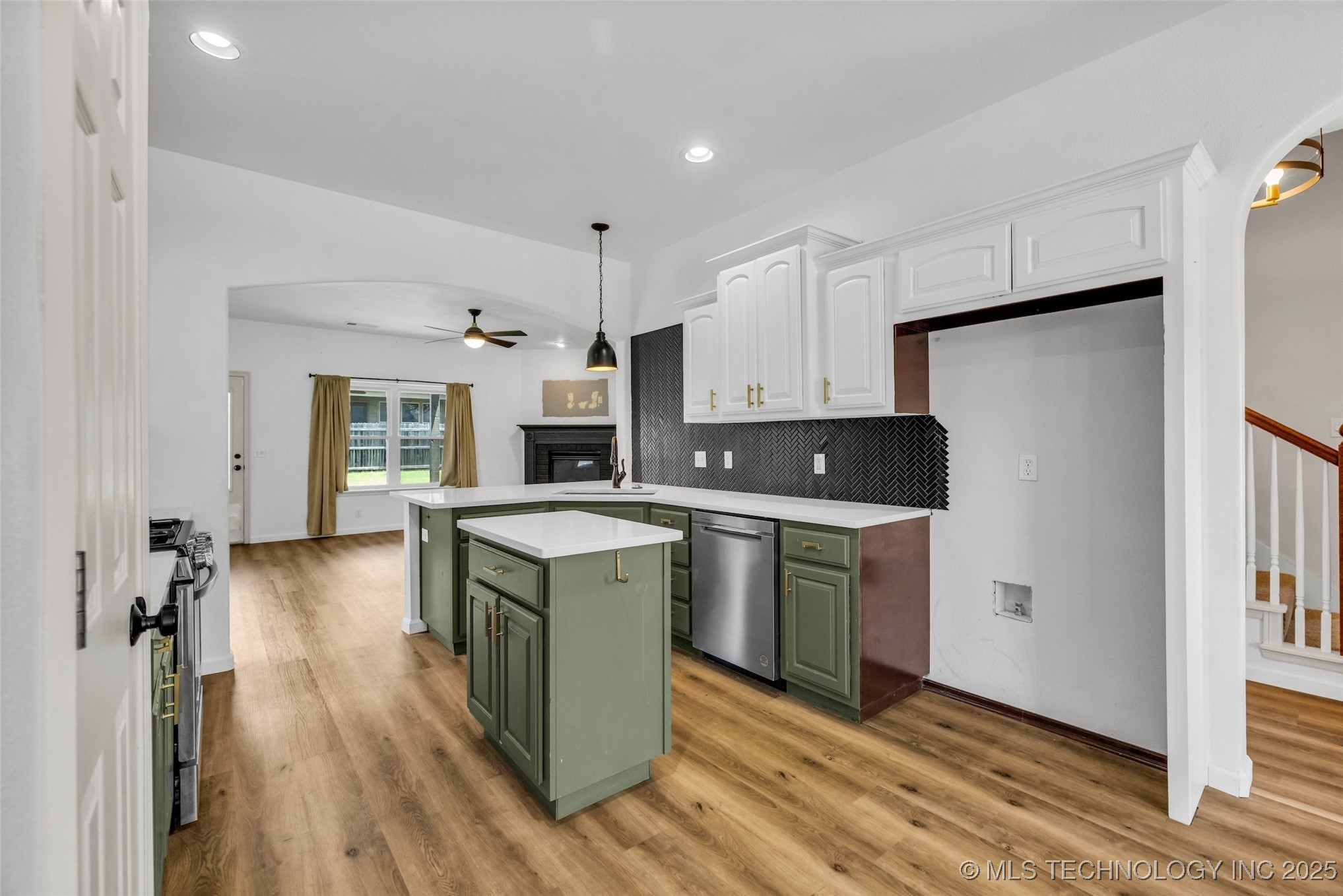 2405 13th Street Property Photo 9